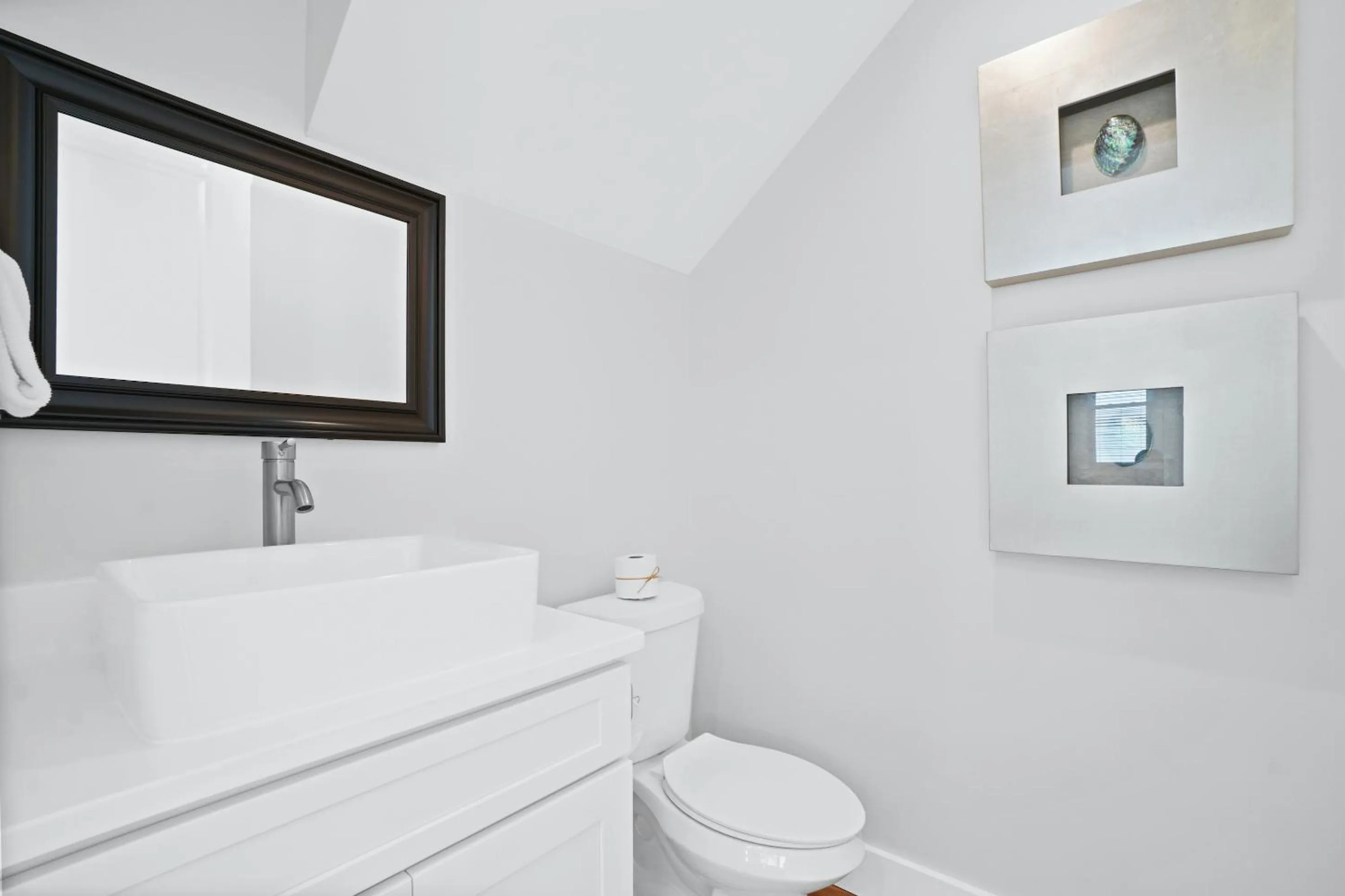 Toilet in 30A Beach House - Summer Lovin' by Panhandle Getaways