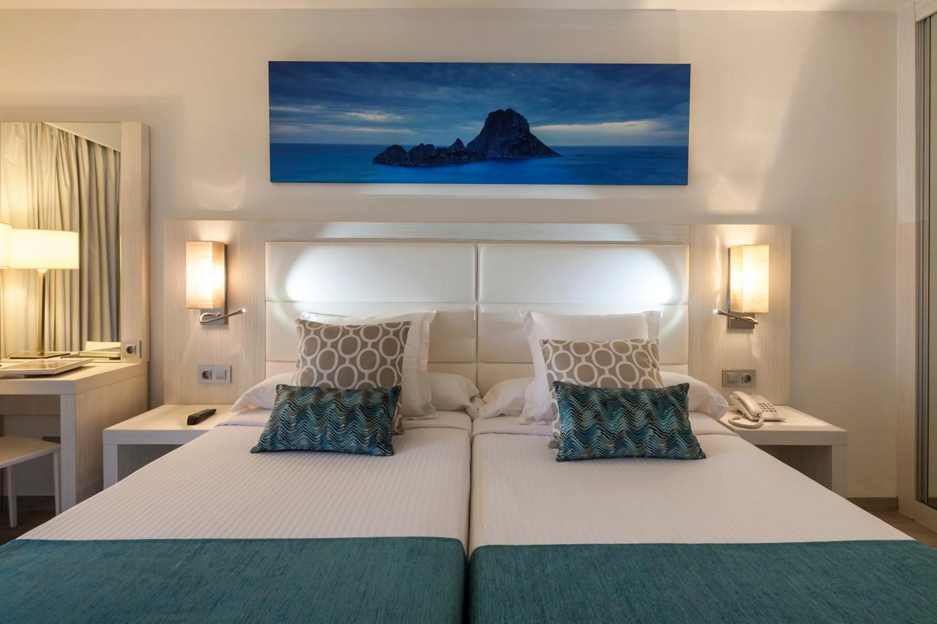 Bed in Ibiza Corso Hotel & Spa