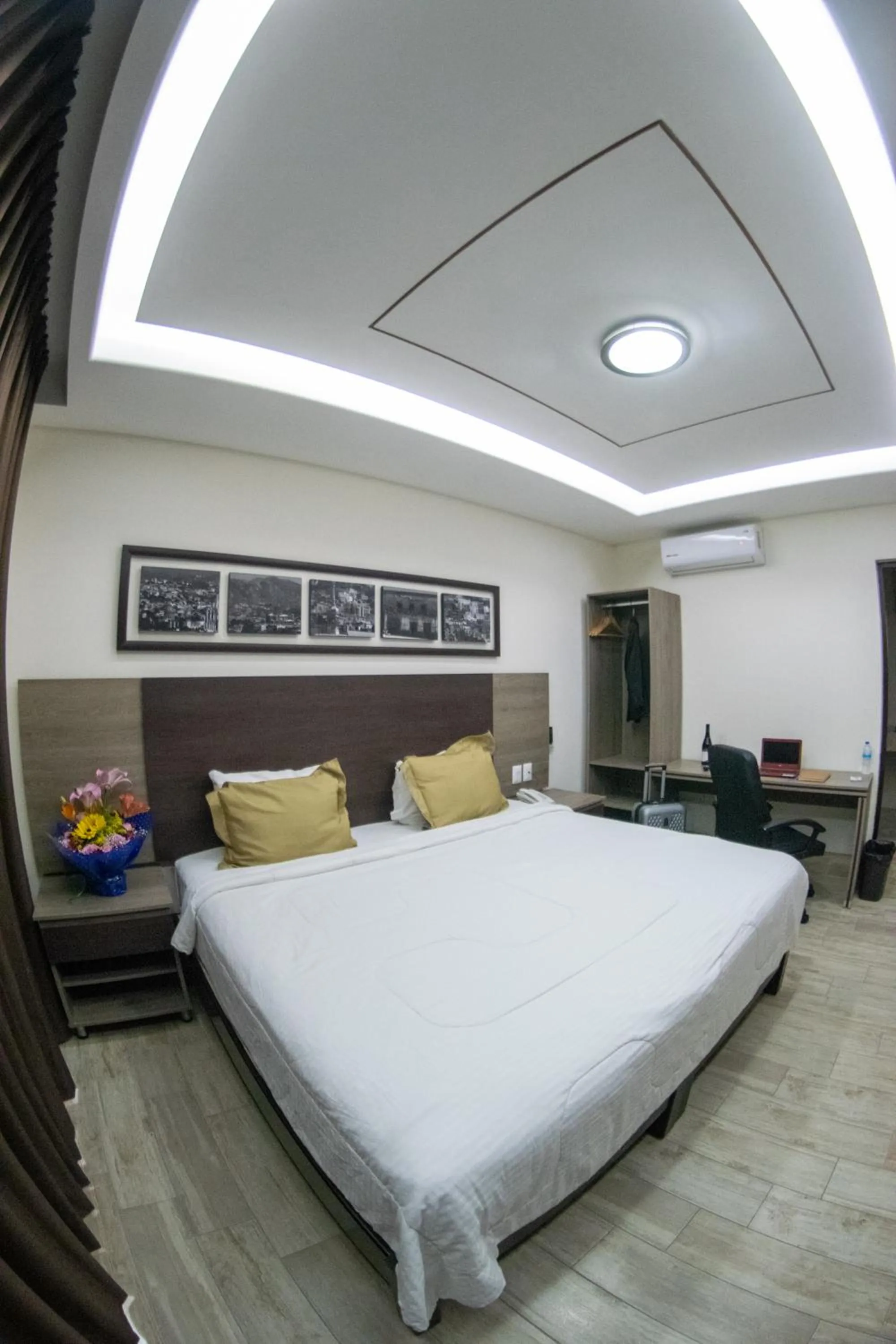 Bed in Hotel River Poliforum