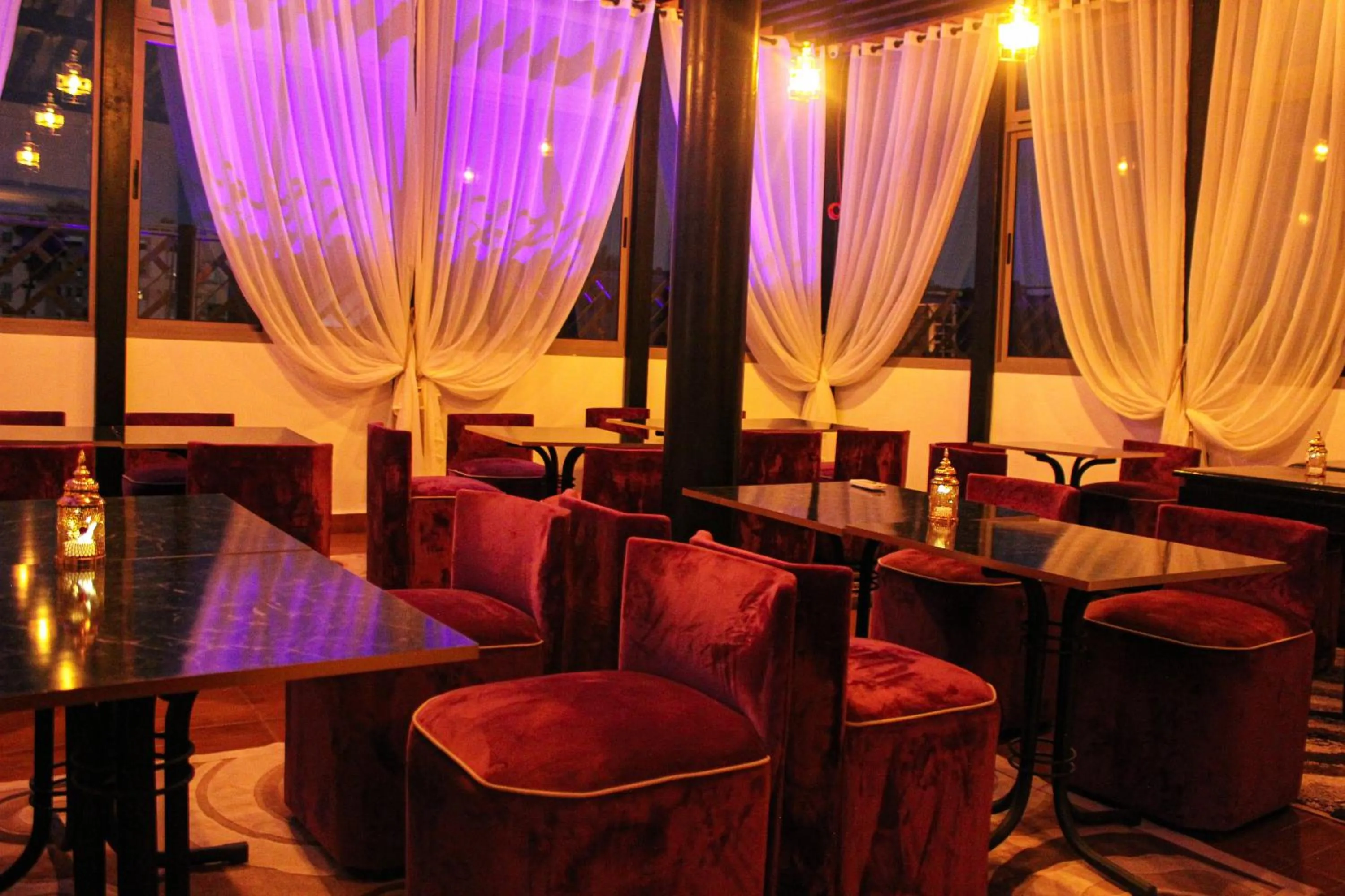 Restaurant/places to eat in Majorel Pearl Hotel-Riad-Restaurant Piscine&Spa