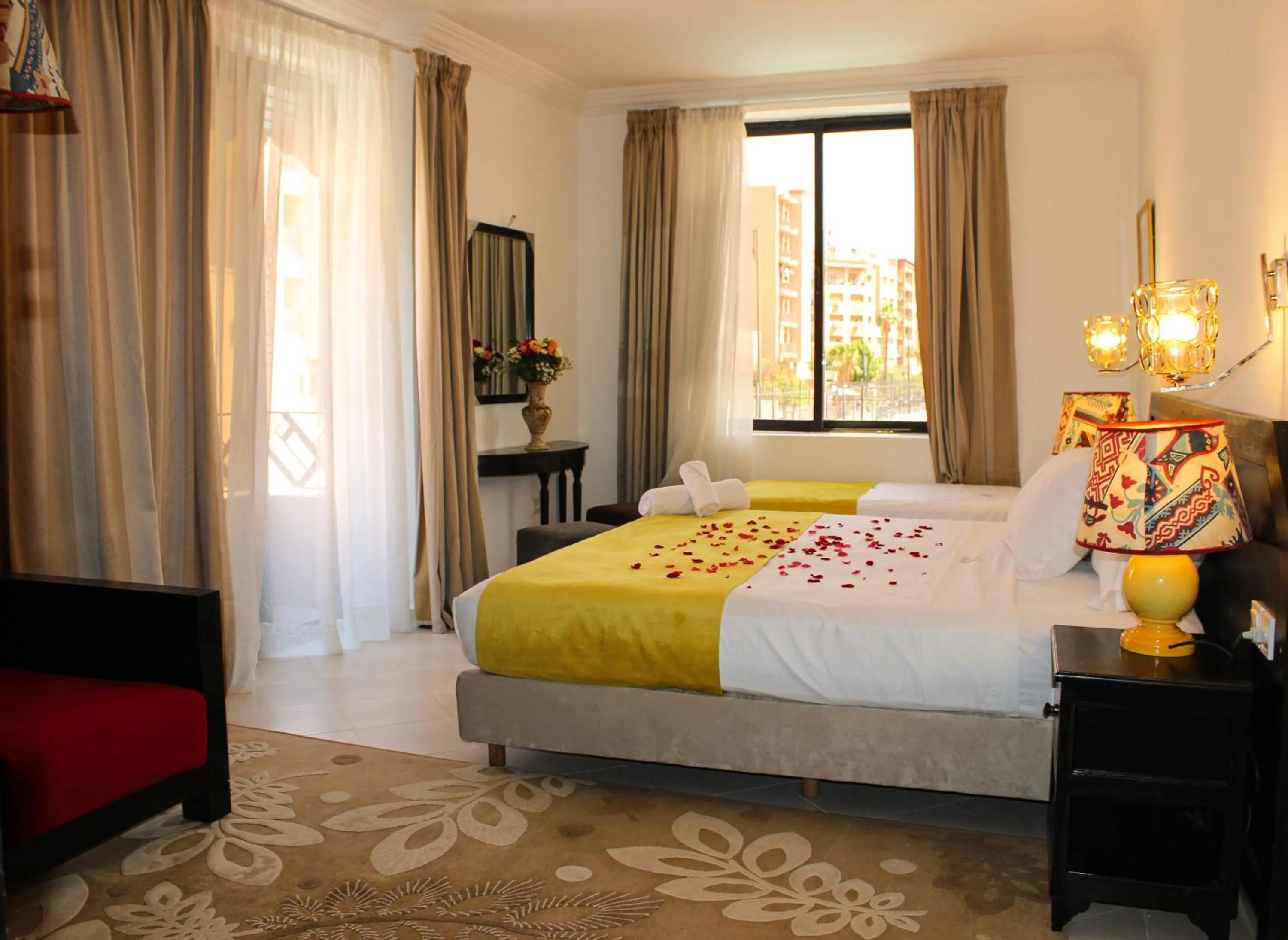 Photo of the whole room, Bed in Majorel Pearl Hotel-Riad-Restaurant Piscine&Spa
