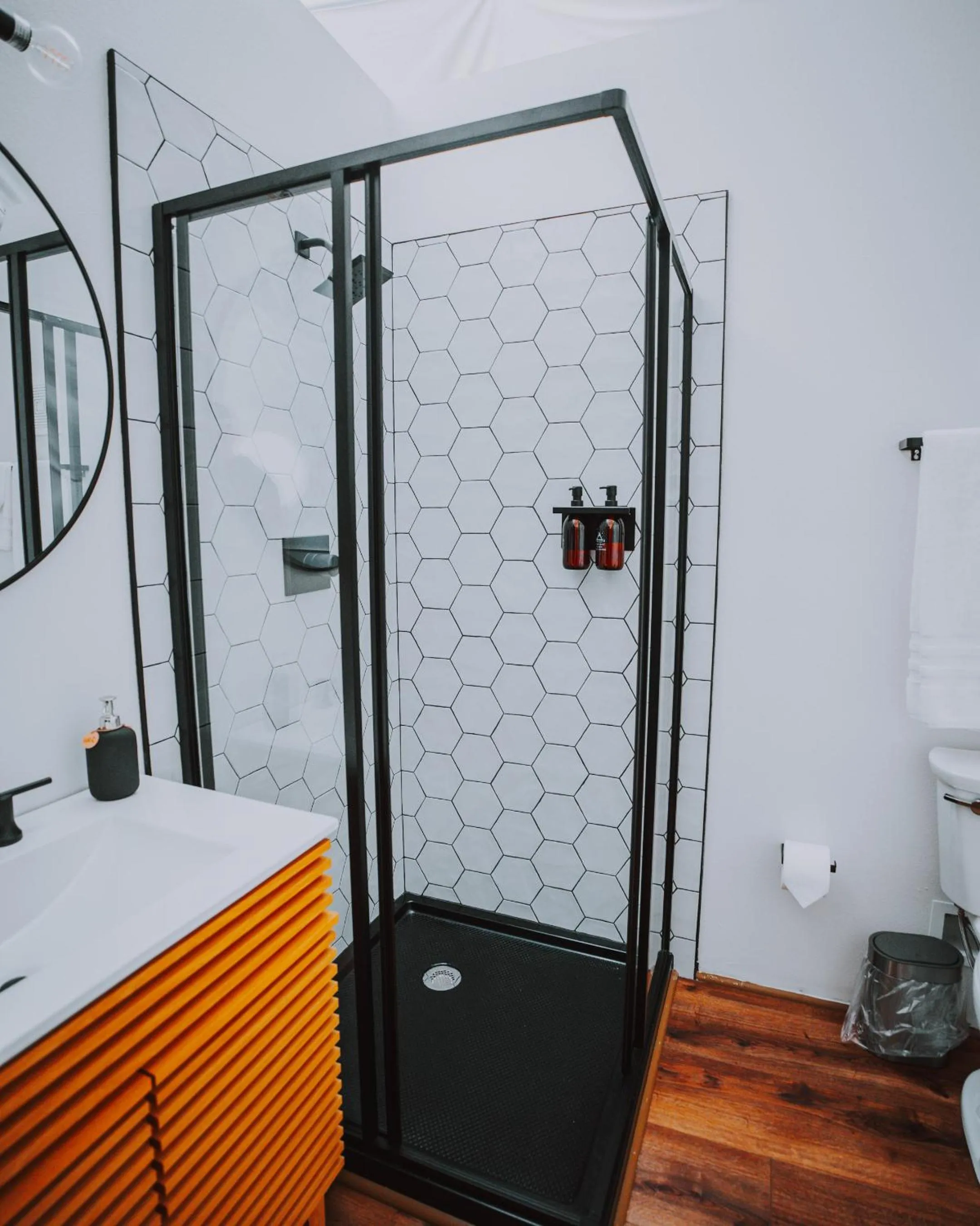 Shower in Starlight Haven Hot Springs