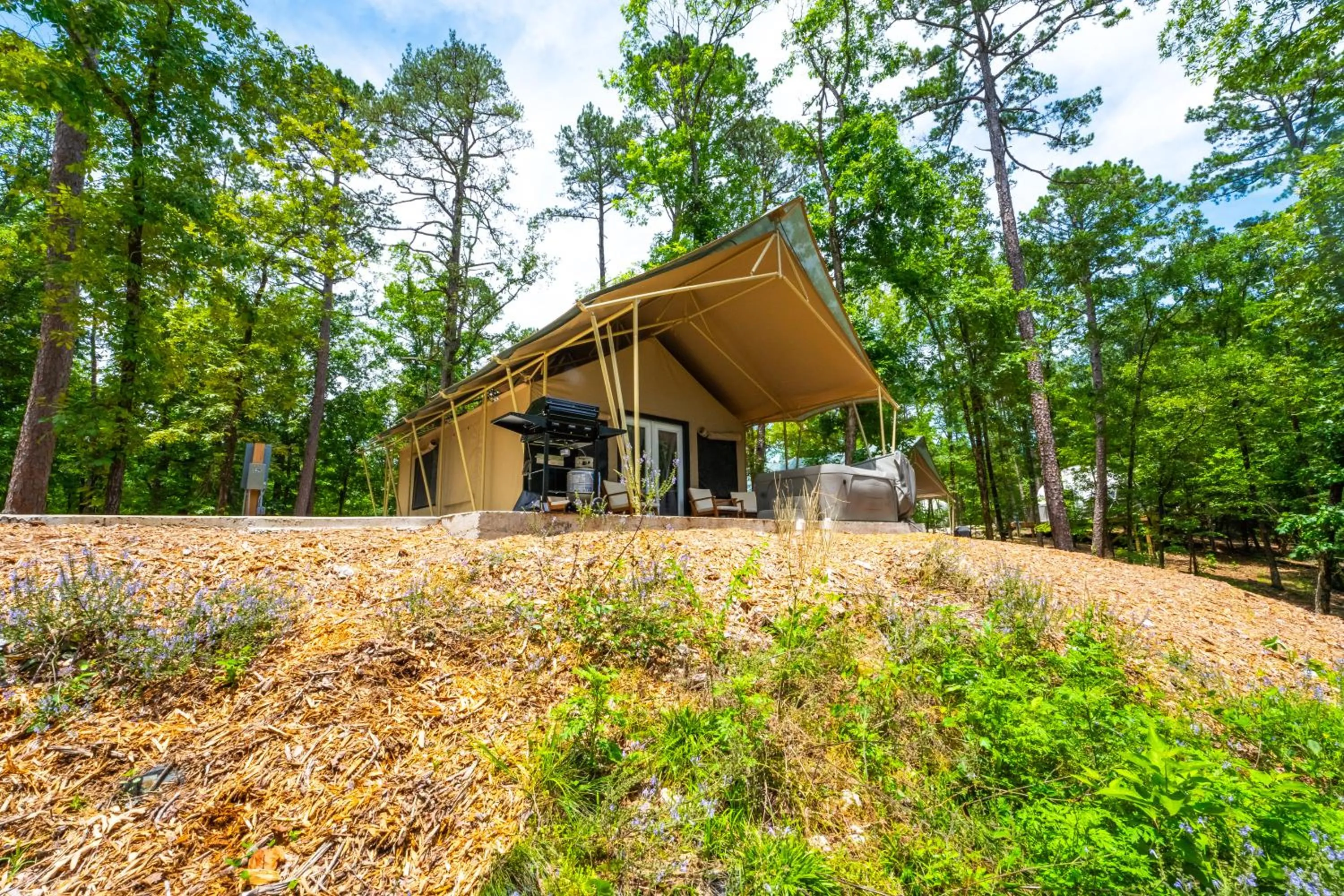 Patio in Starlight Haven Hot Springs