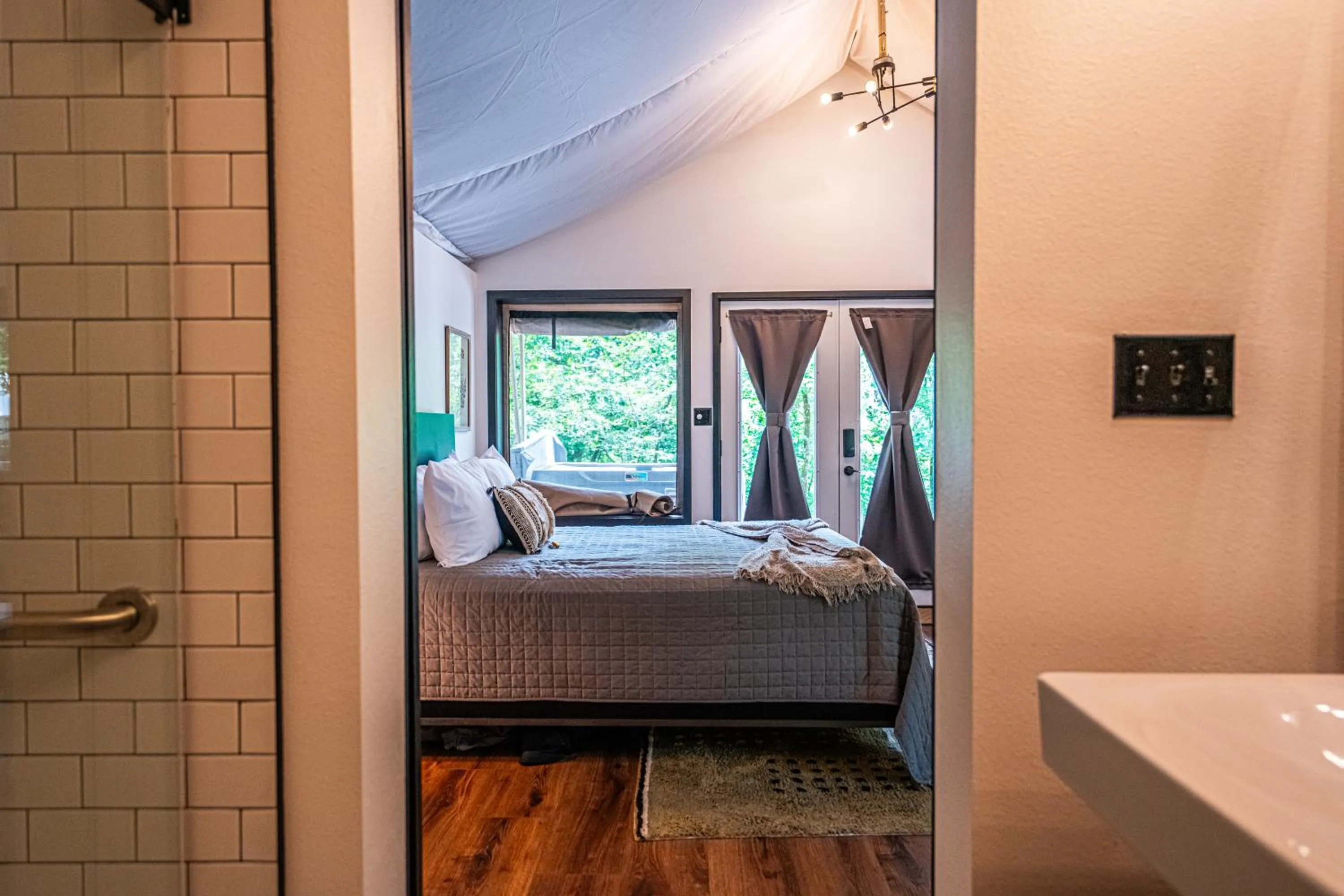 Bed in Starlight Haven Hot Springs