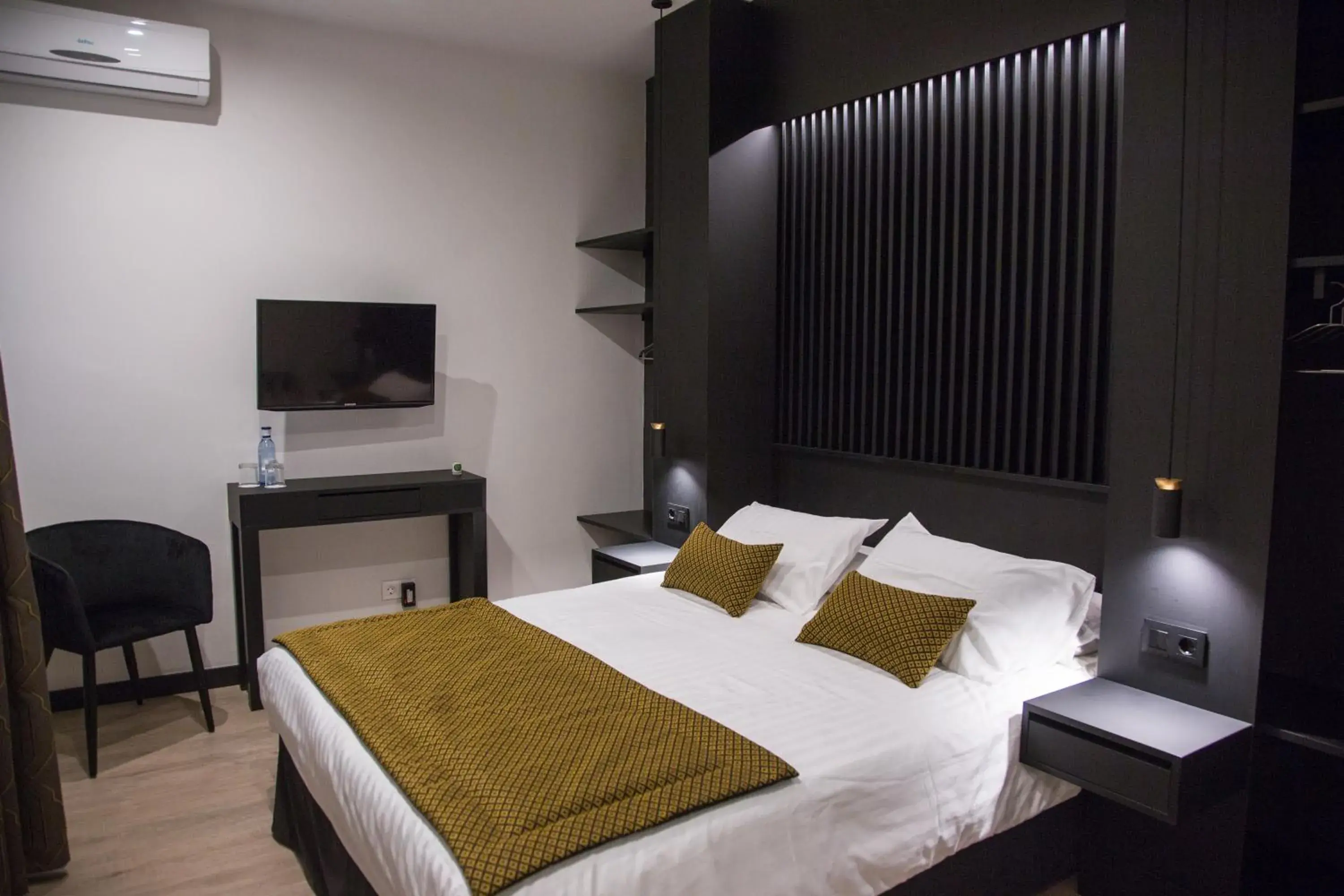 Standard Double Room in Elite Hotel - Gay Men Only Standard Double Room in Elite Hotel - Gay Men Only