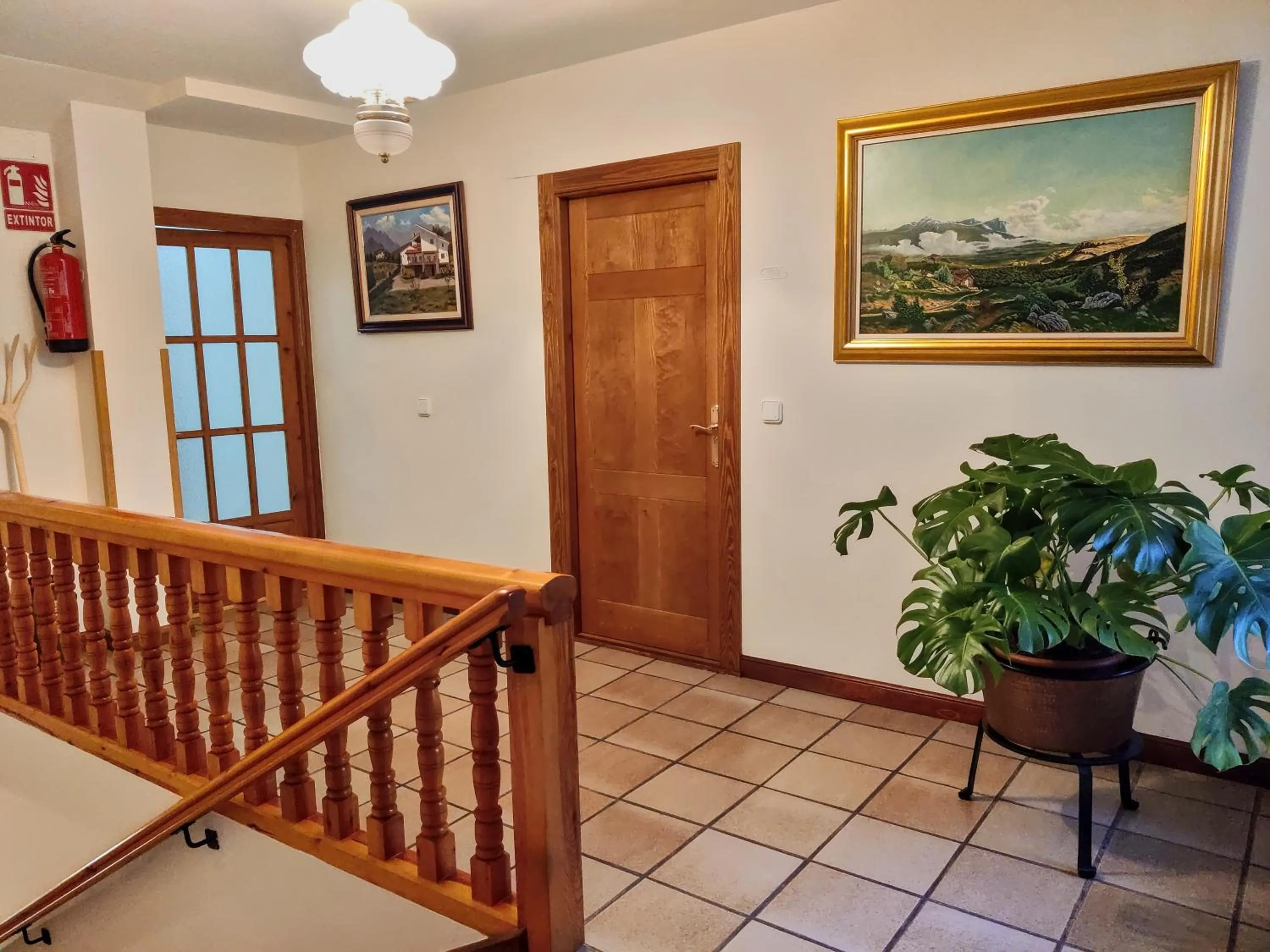 Lobby or reception in Apartamentos Javier