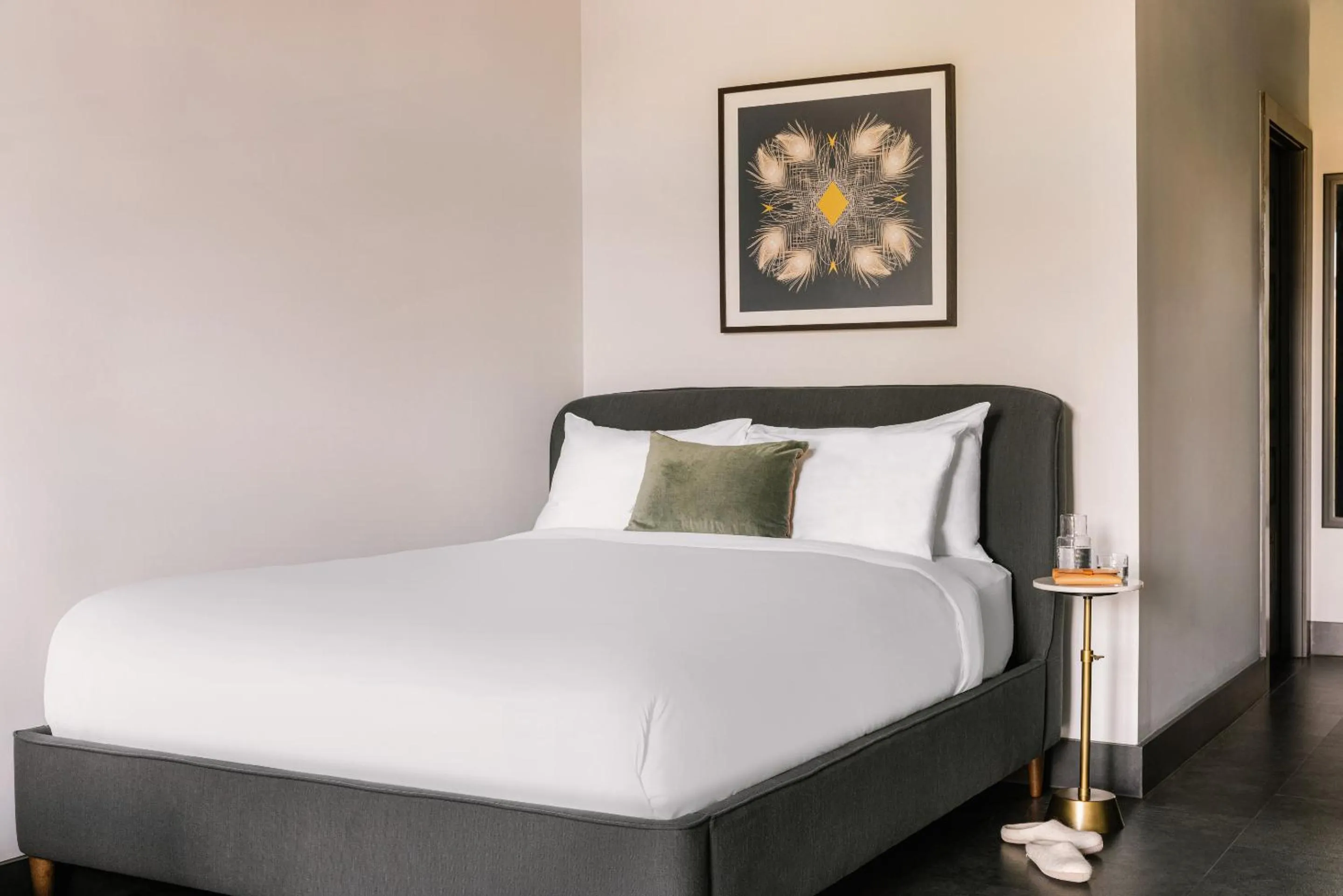 Bed in Sonder The Chorus