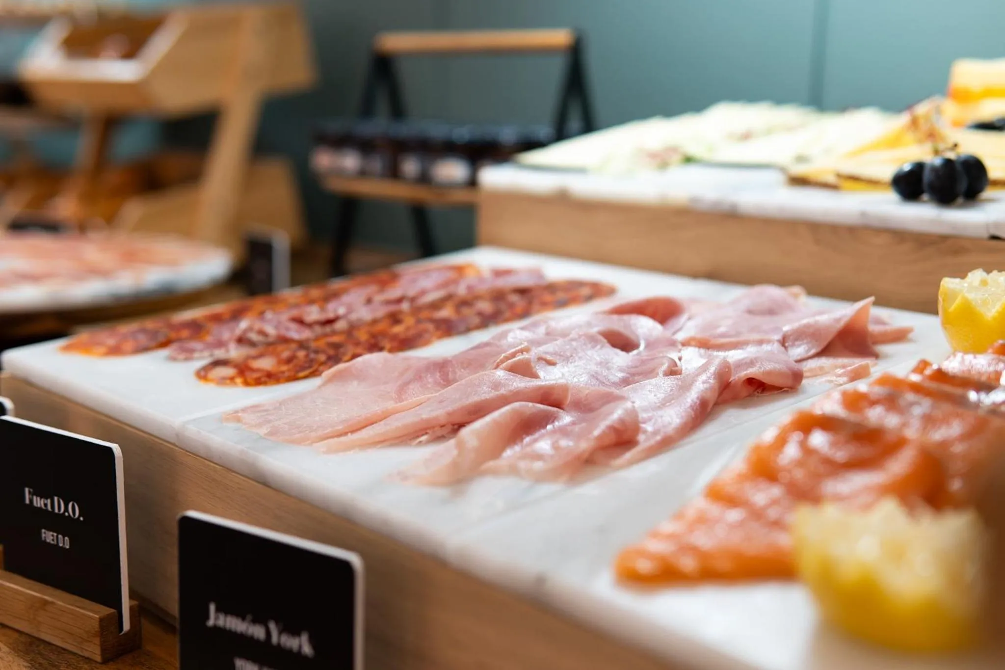 Breakfast in Tres Torres Atiram Hotel