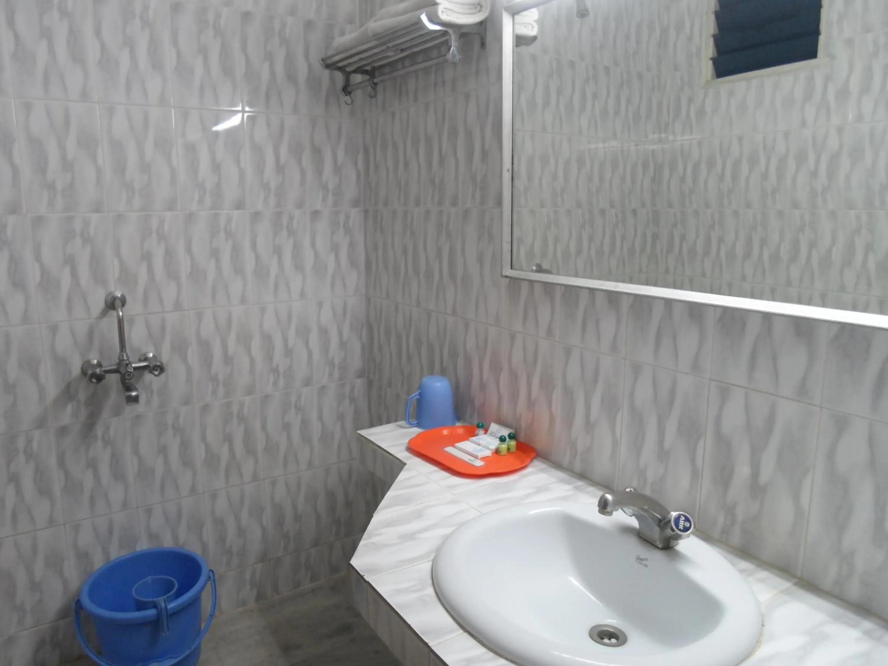 Bathroom in Hotel PLR Grand