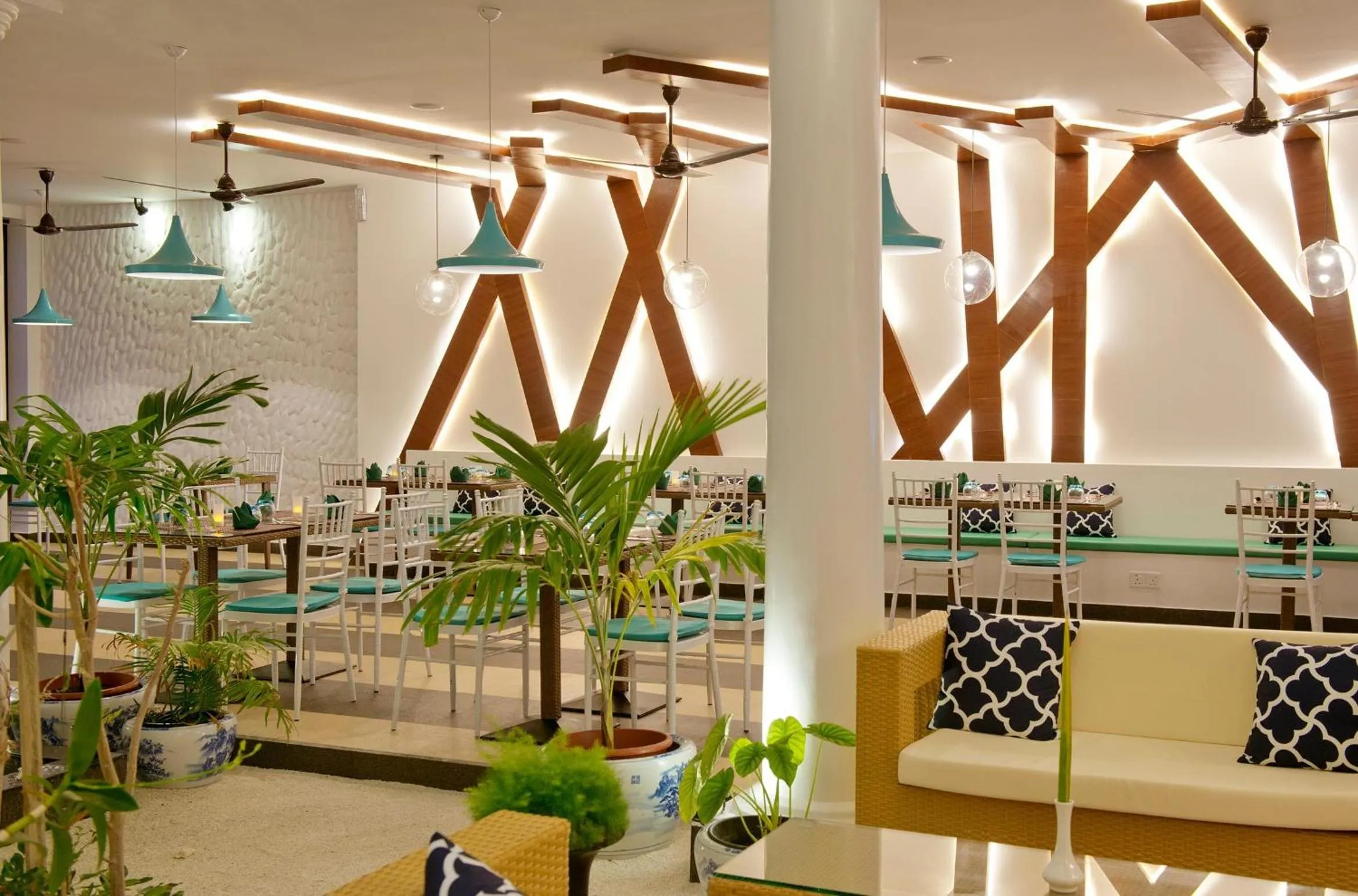 Restaurant/places to eat in Crystal Sands