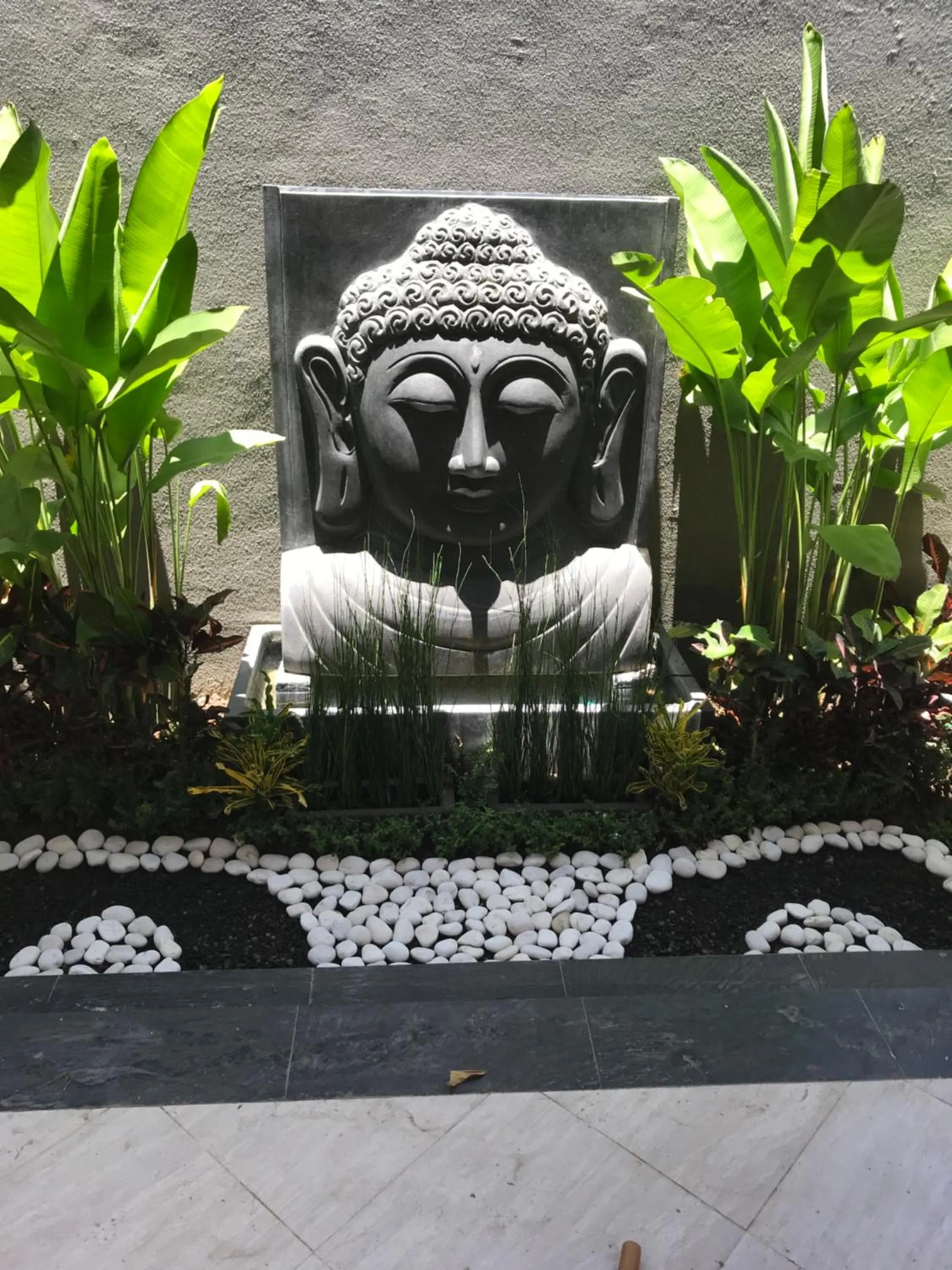 Garden in Villa Casablanca Surf Keramas