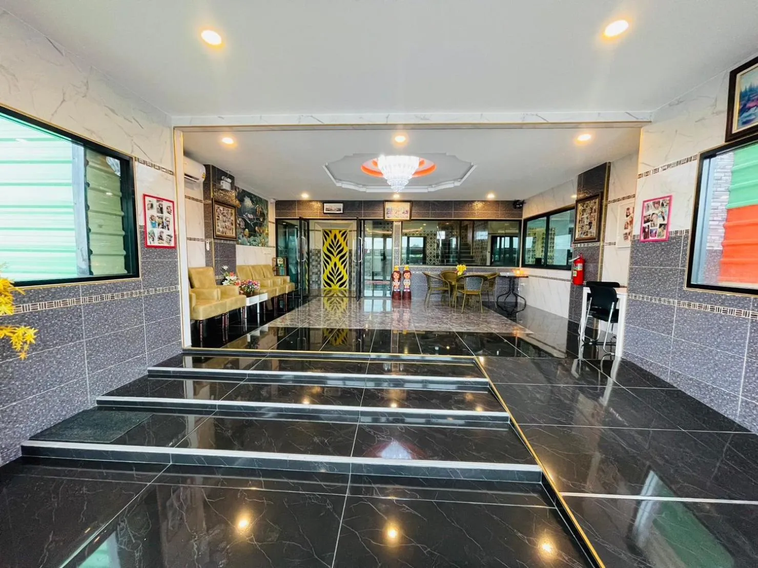 Lobby or reception in โรงแรมเรือนคุณเล็ก กานต์สินี