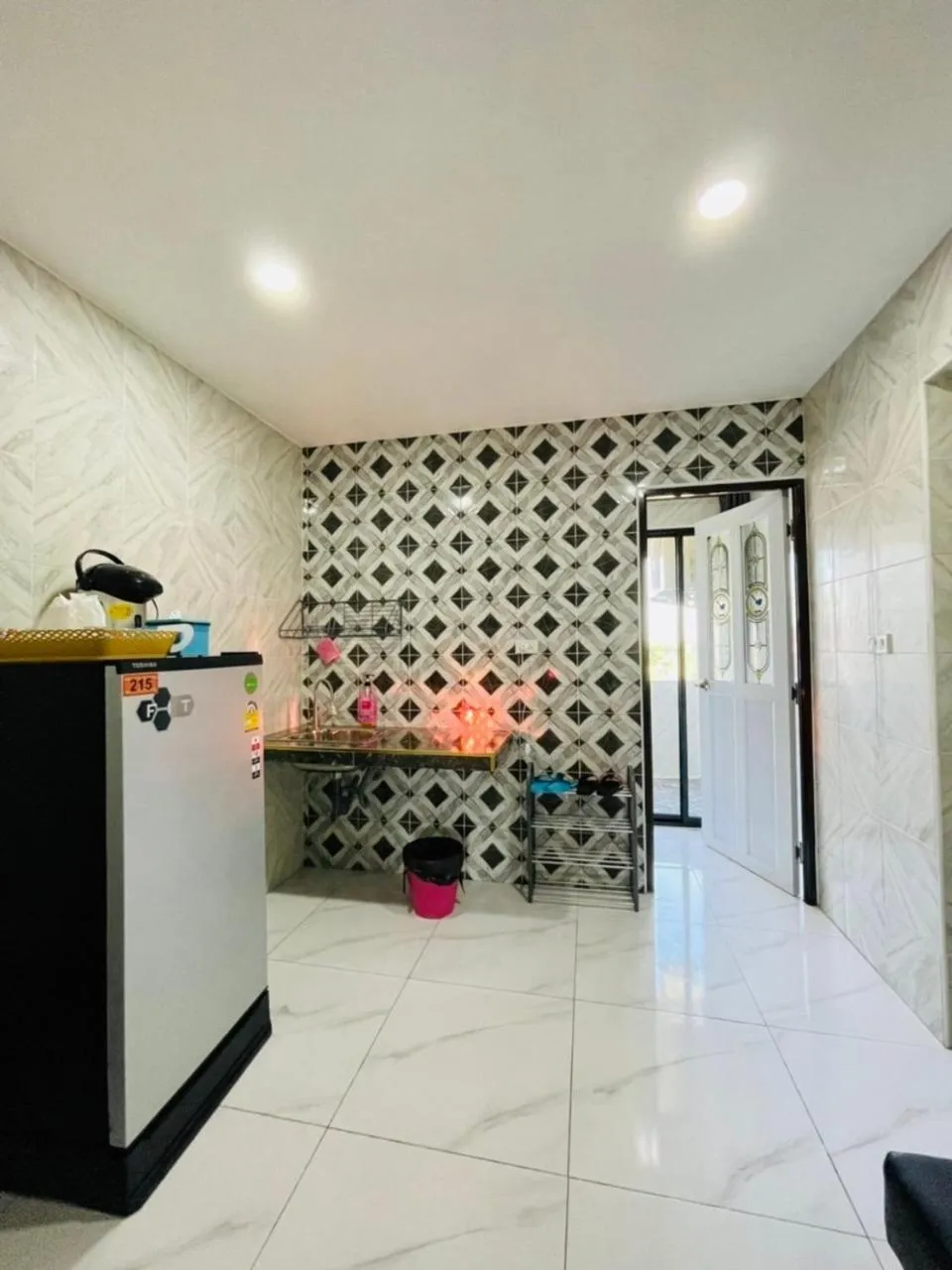 Kitchen or kitchenette in โรงแรมเรือนคุณเล็ก กานต์สินี