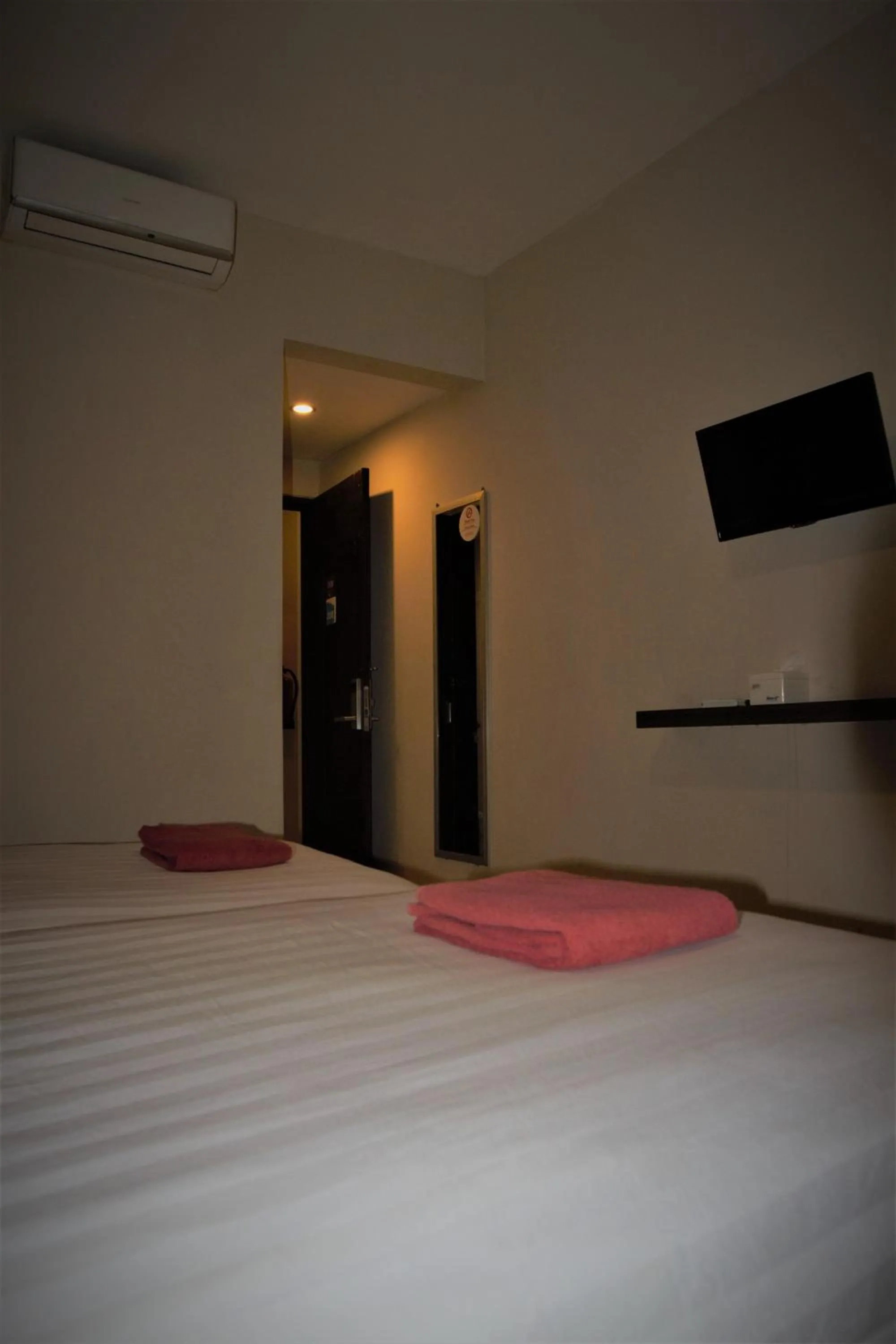 TV/Entertainment Center in Nutana Hotel Lombok