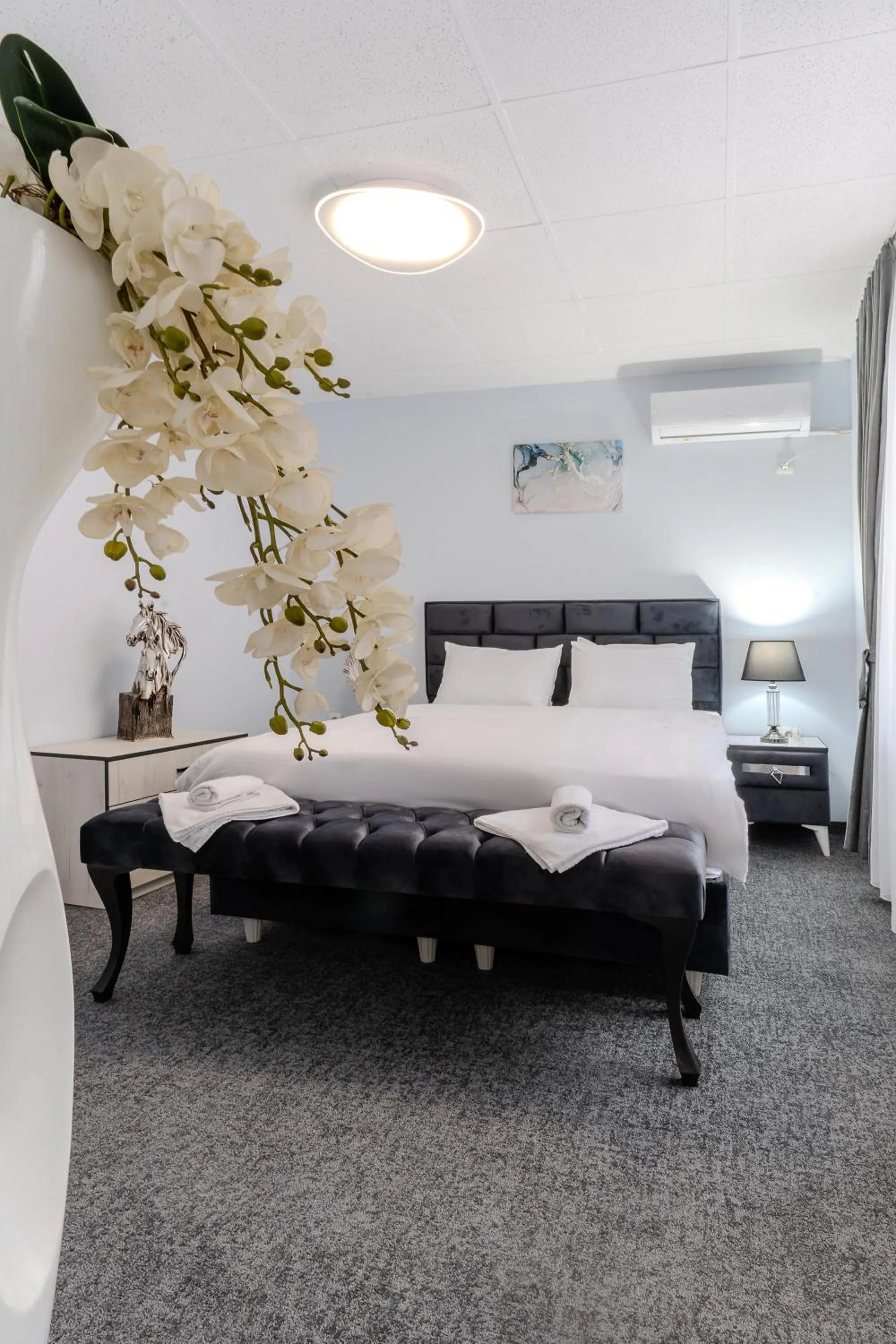 Bed in Cappo Aparthotel