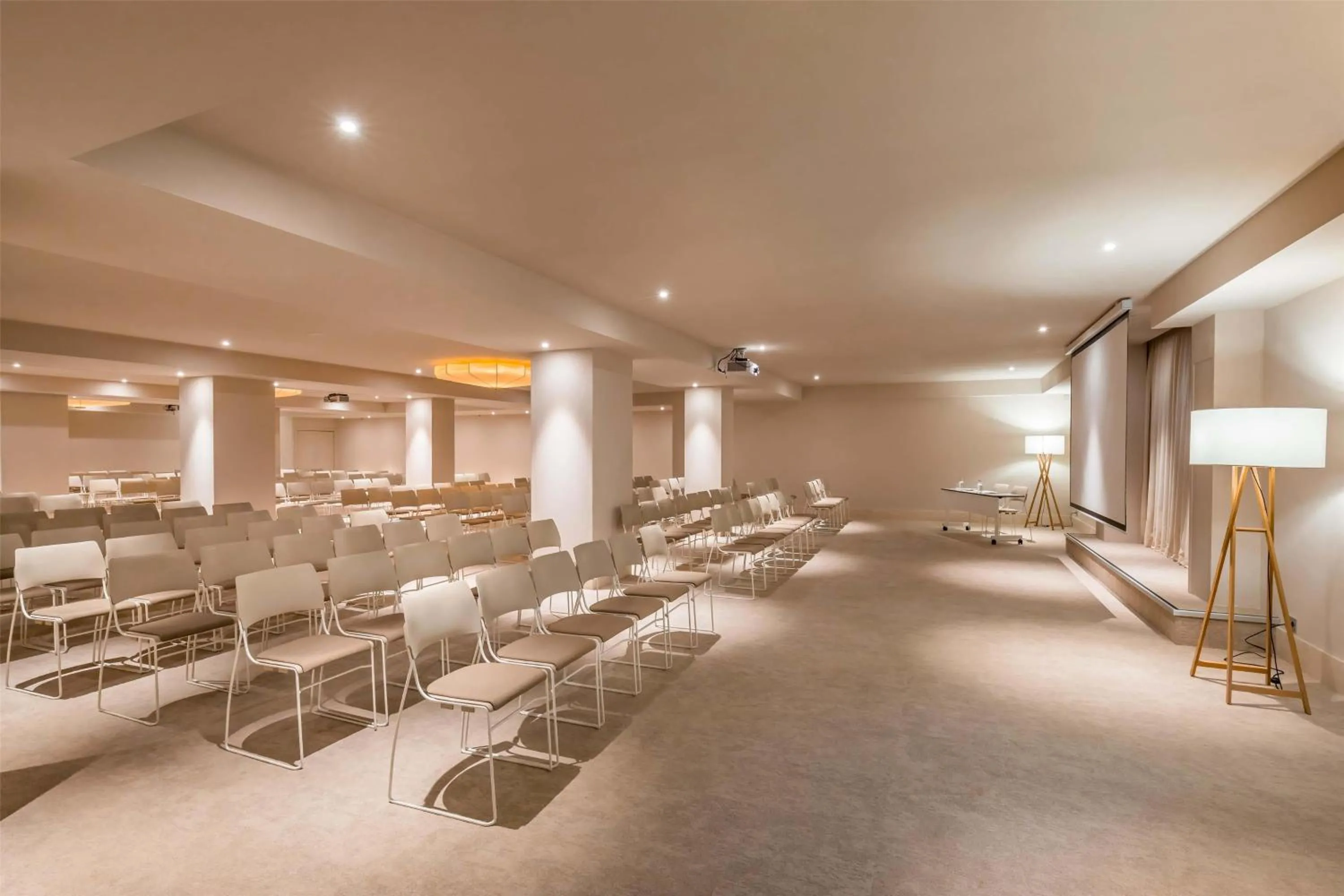 Meeting/conference room in Barceló Bilbao Nervión