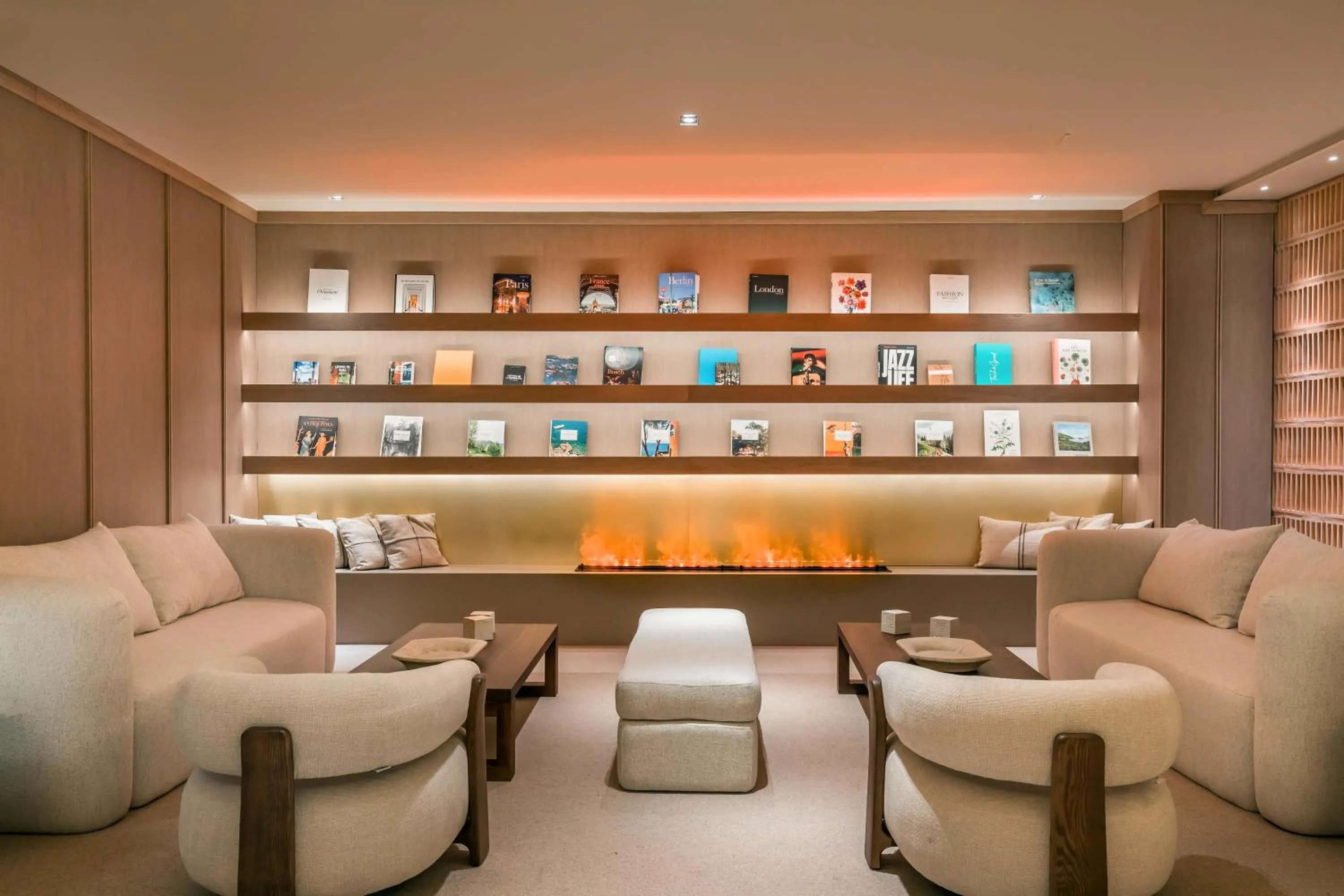 Lobby or reception in Barceló Bilbao Nervión