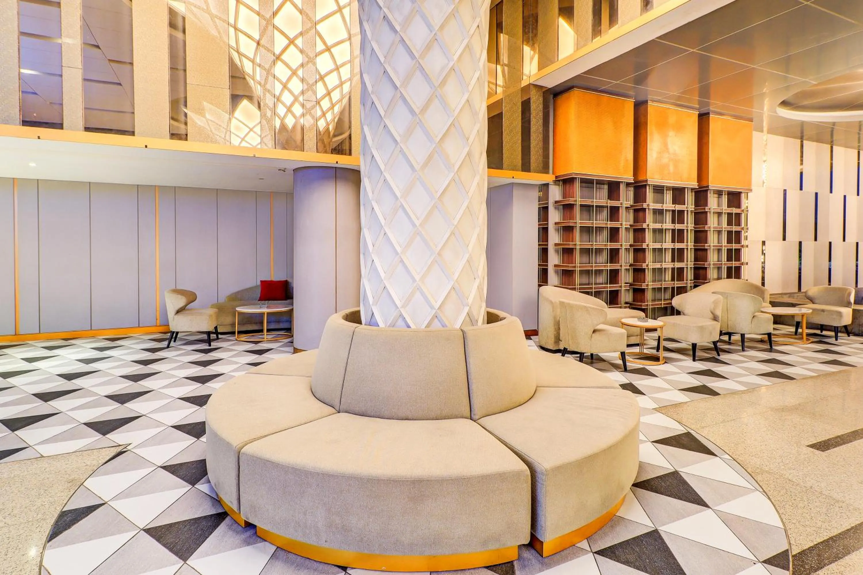 Seating area in Sunday Hotel Arshika Sunset Road