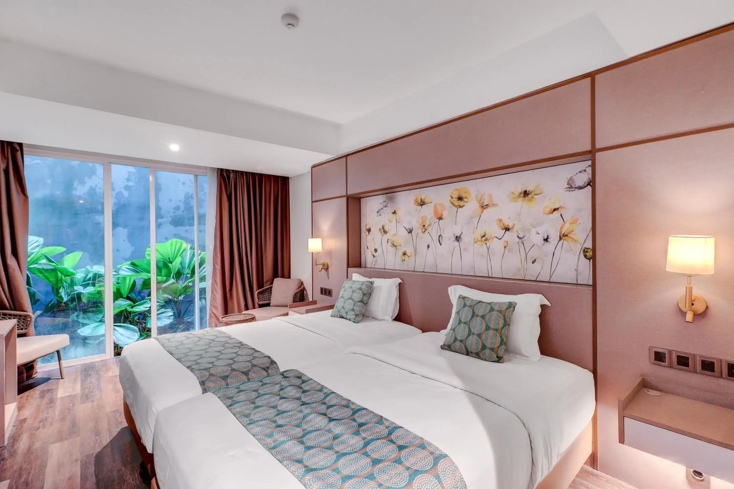 Deluxe Twin Room in Sunday Hotel Arshika Sunset Road Deluxe Twin Room in Sunday Hotel Arshika Sunset Road