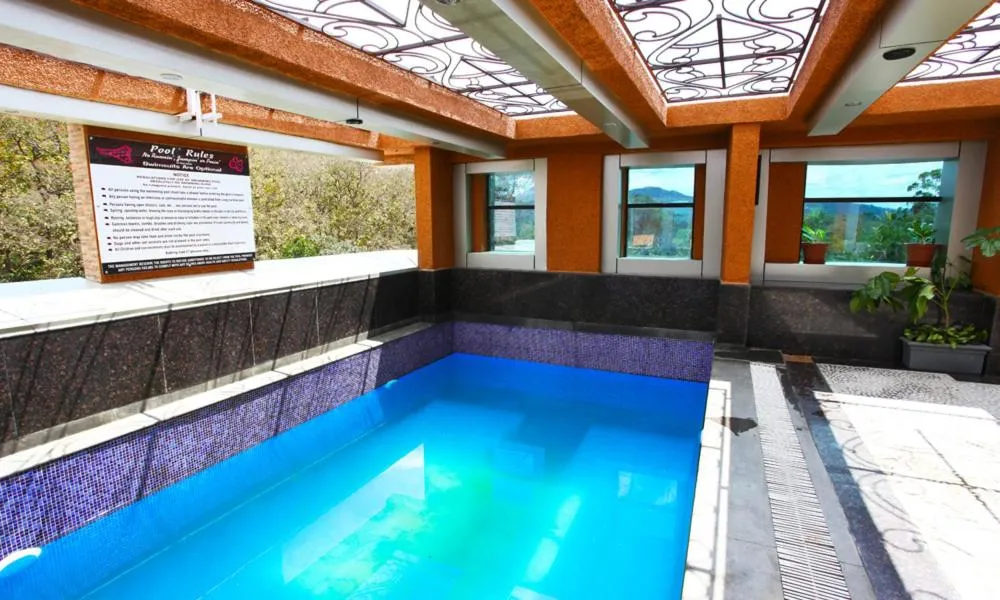 Hotel Tigers Roare Thekkady