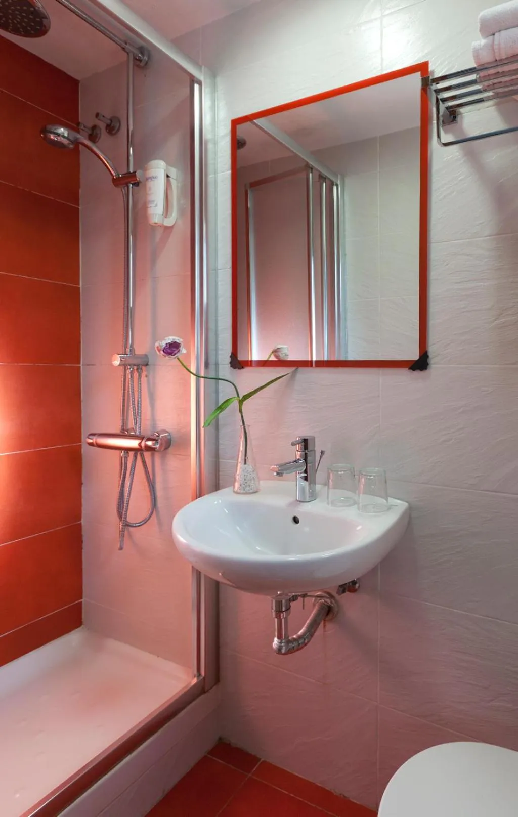 Bathroom in Hostal Astoria