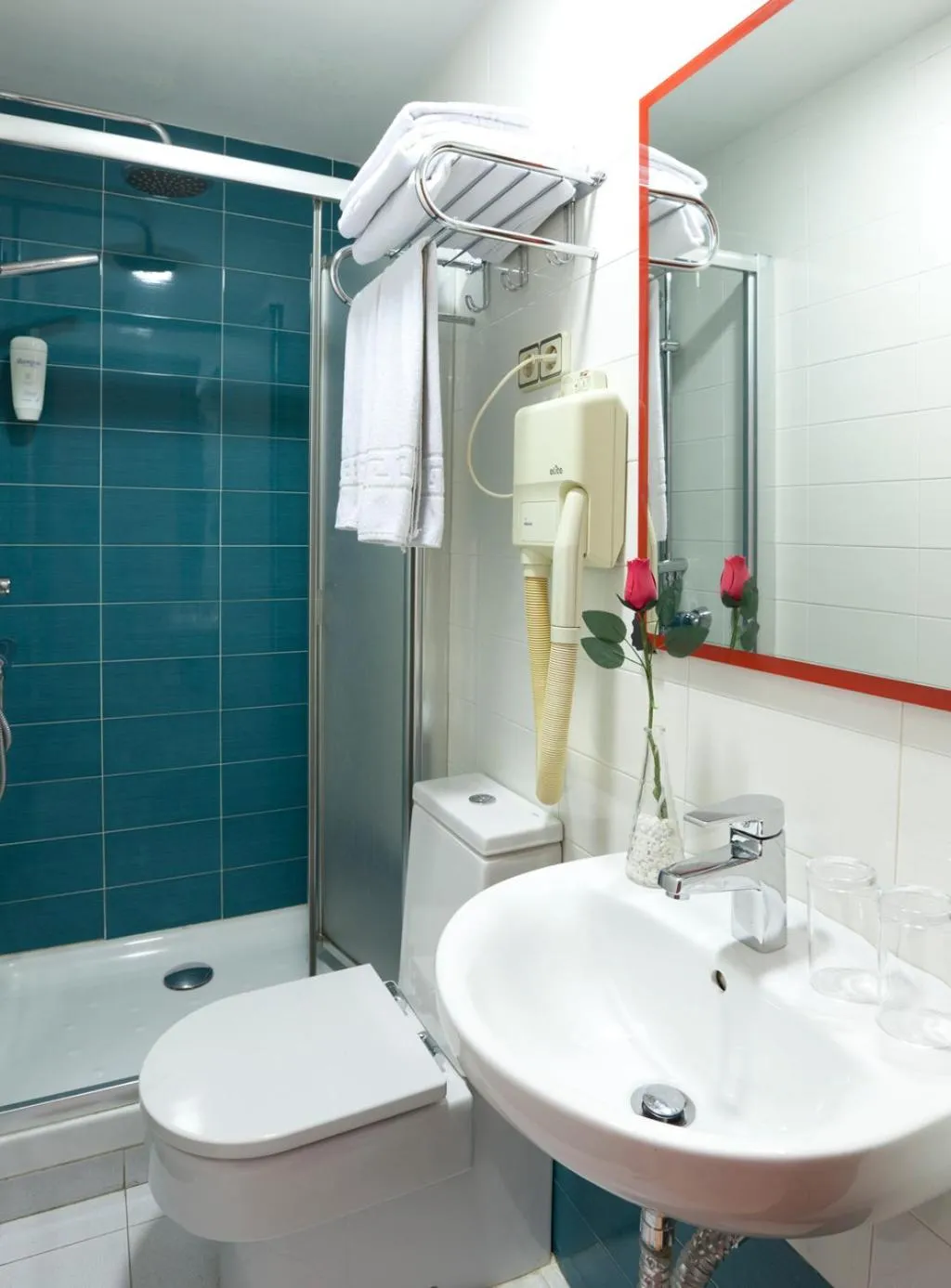 Bathroom in Hostal Astoria