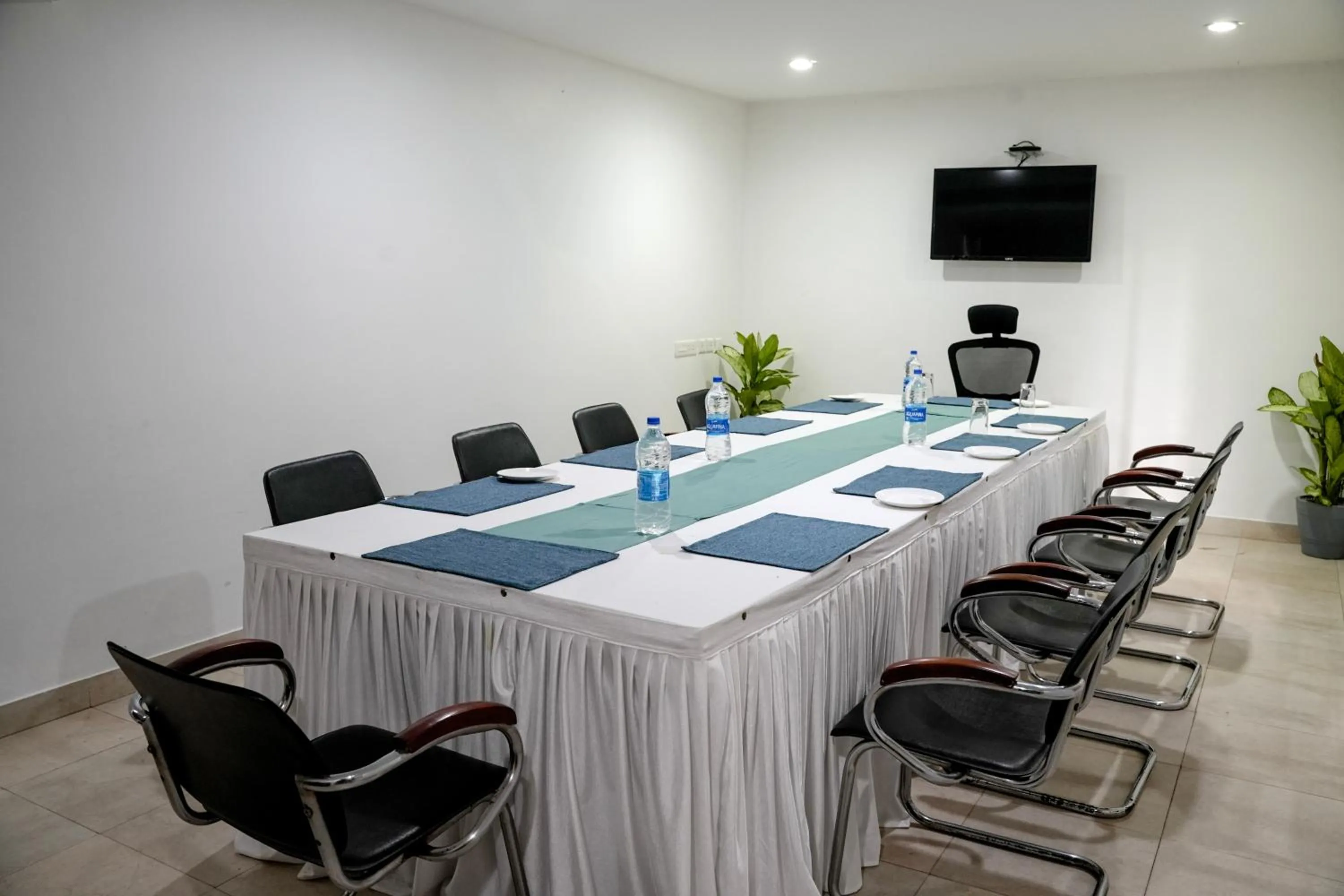 Property building in Hotel Palm shore