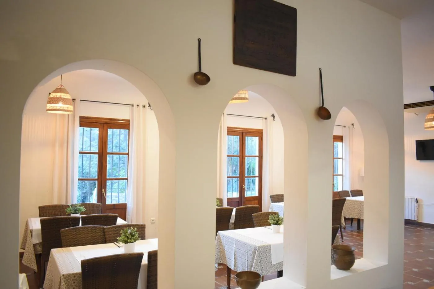 Property building in Hotel Humaina