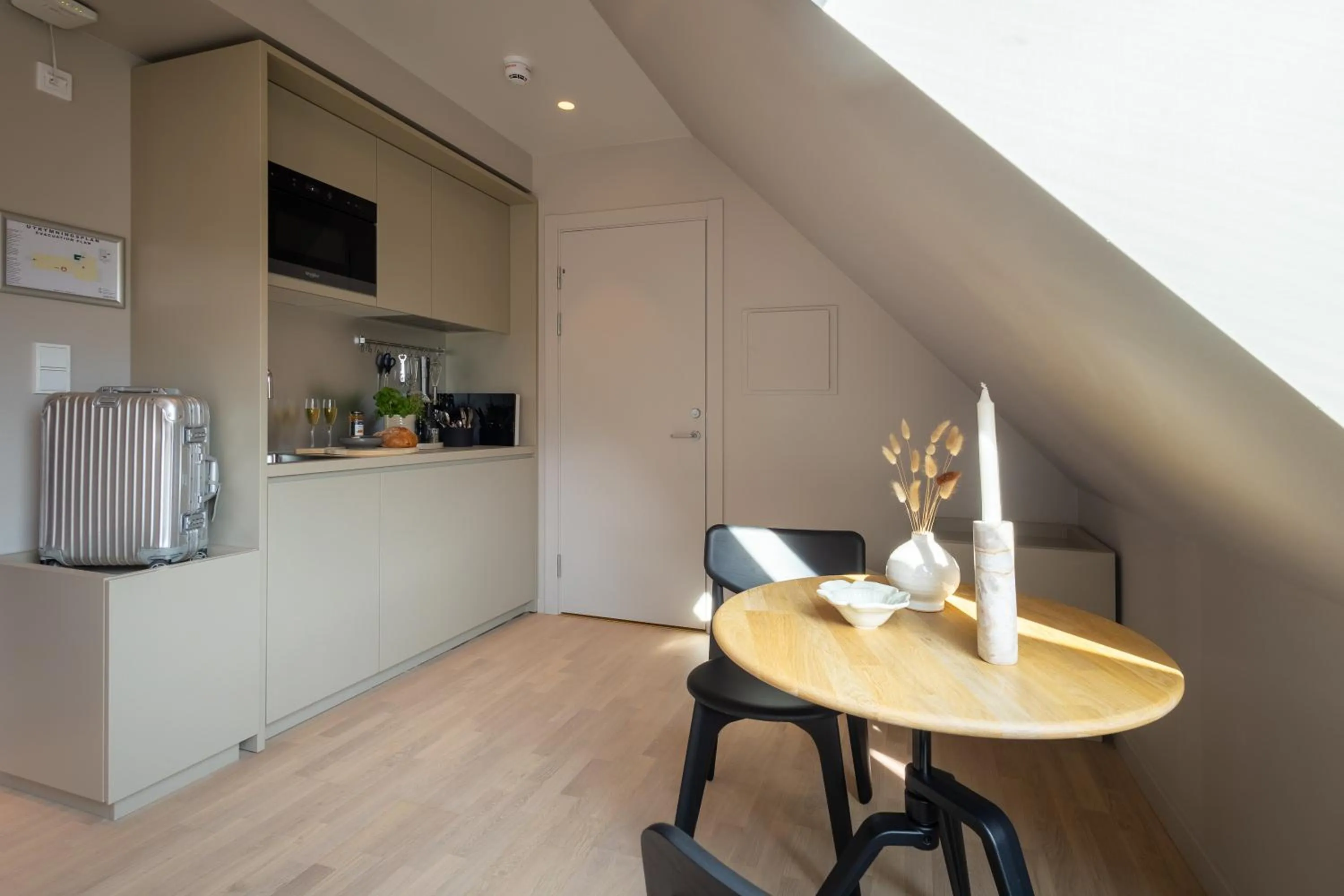 Kitchen or kitchenette in Unity Malmö - A Studio Hotel