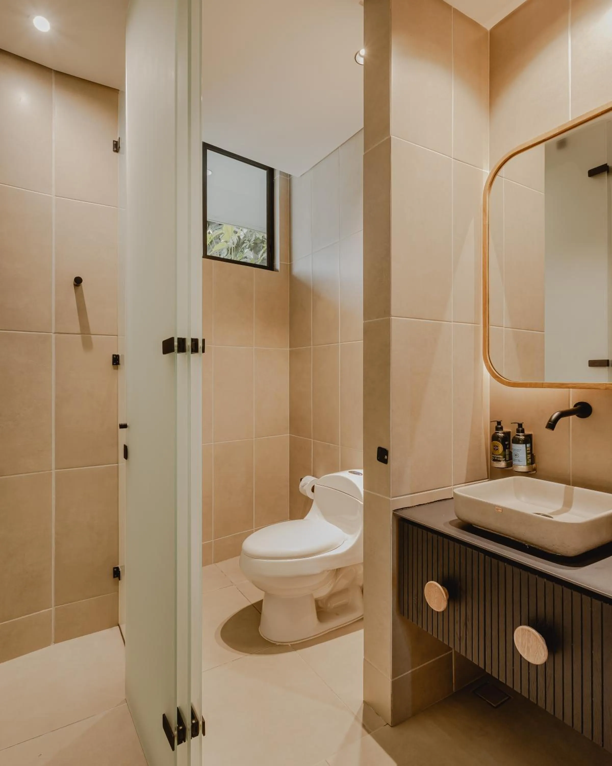 Shower in Seissta Medellín