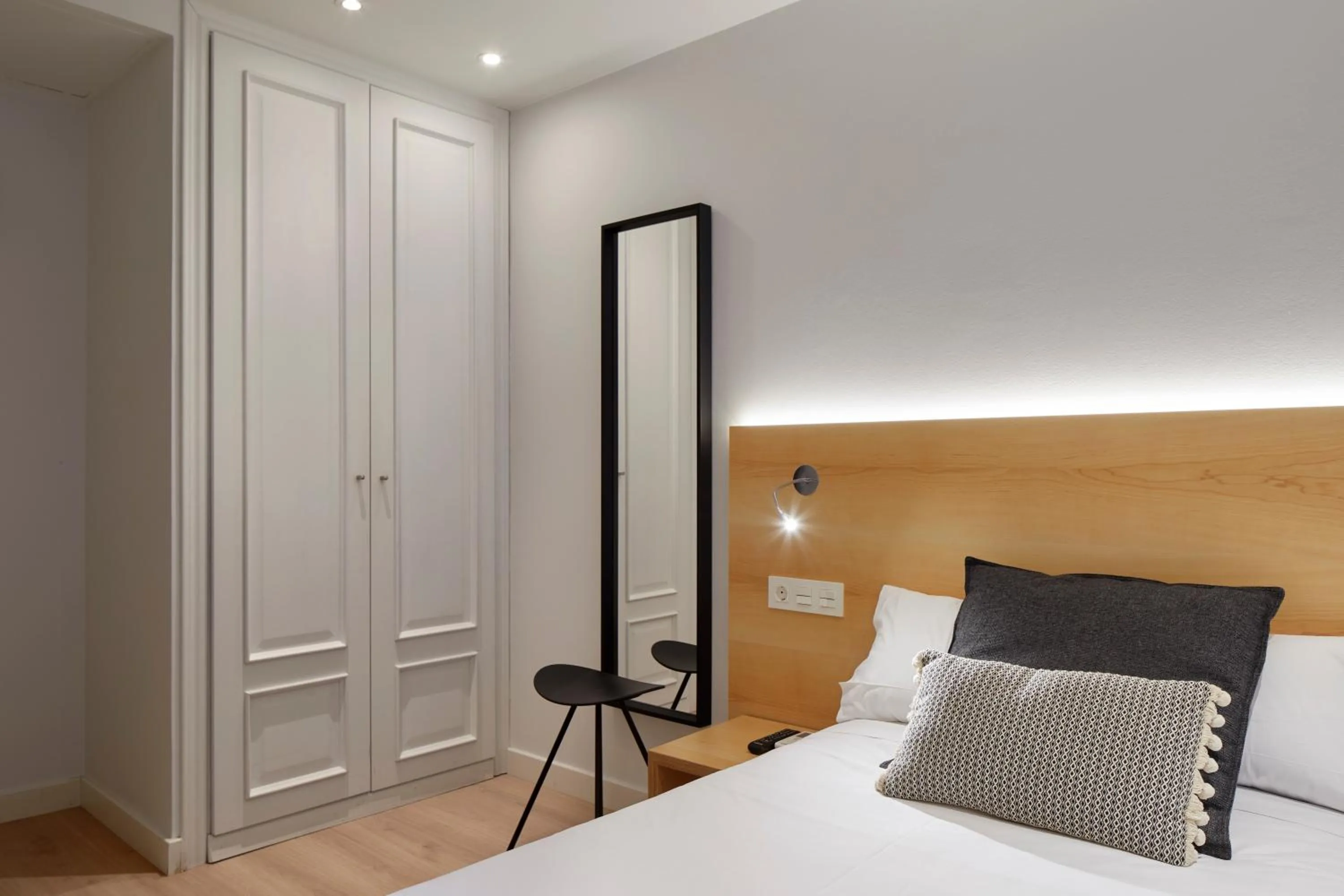 Bed in Hostal Arriazu