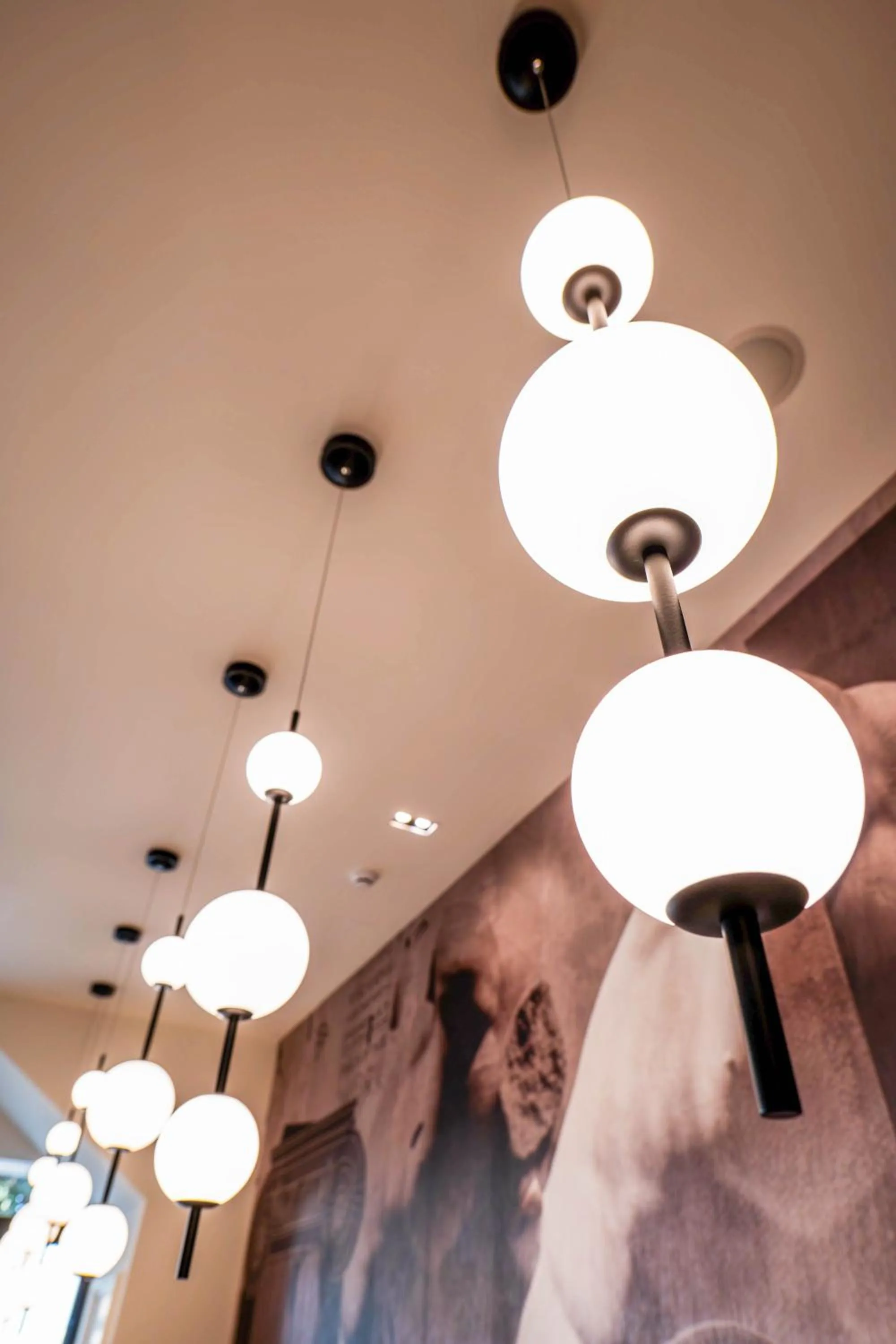 Restaurant/places to eat in Gate Twenty Two Boutique Hotel