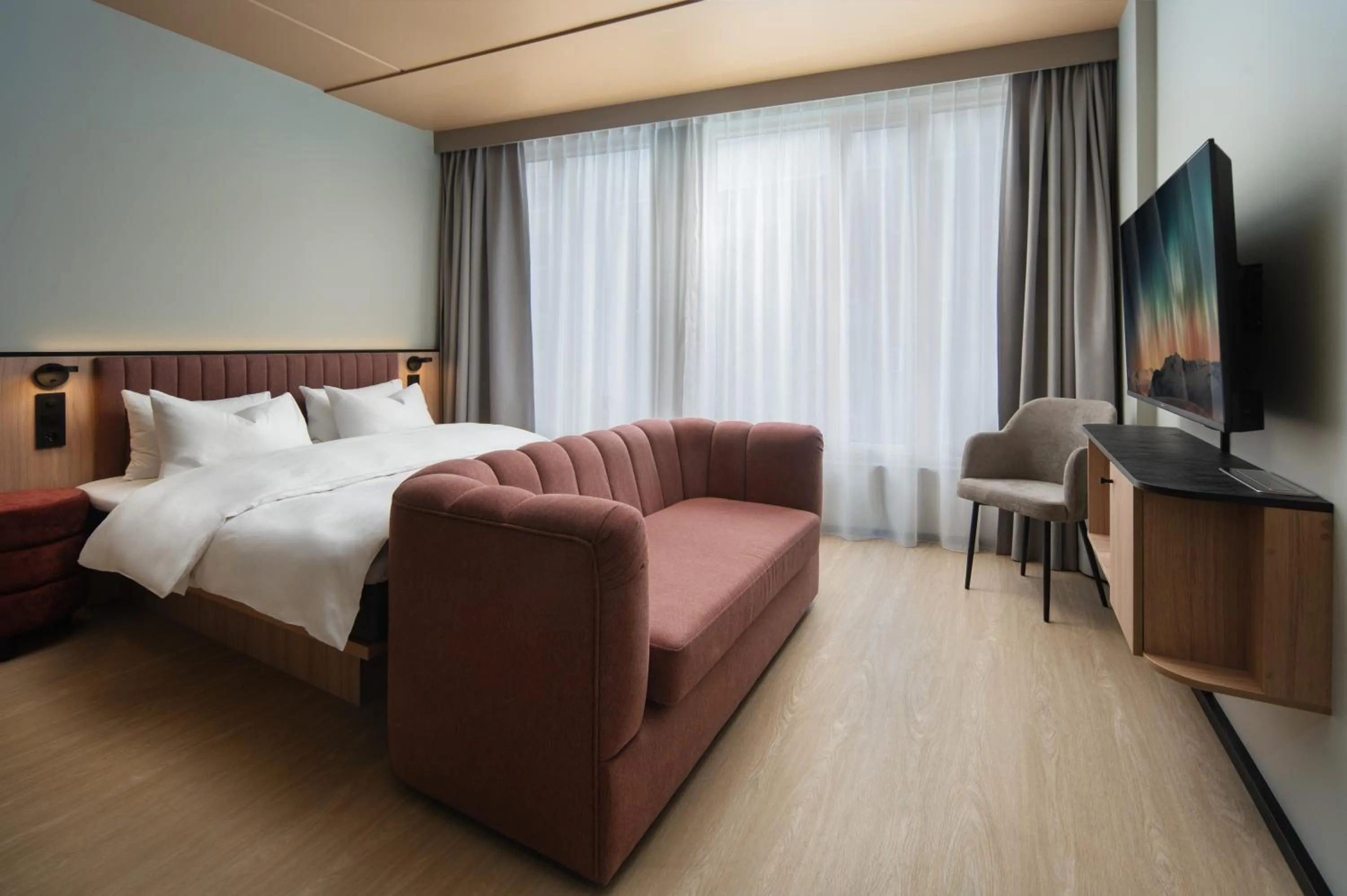 TV and multimedia, Bed in Skaret by VANDER