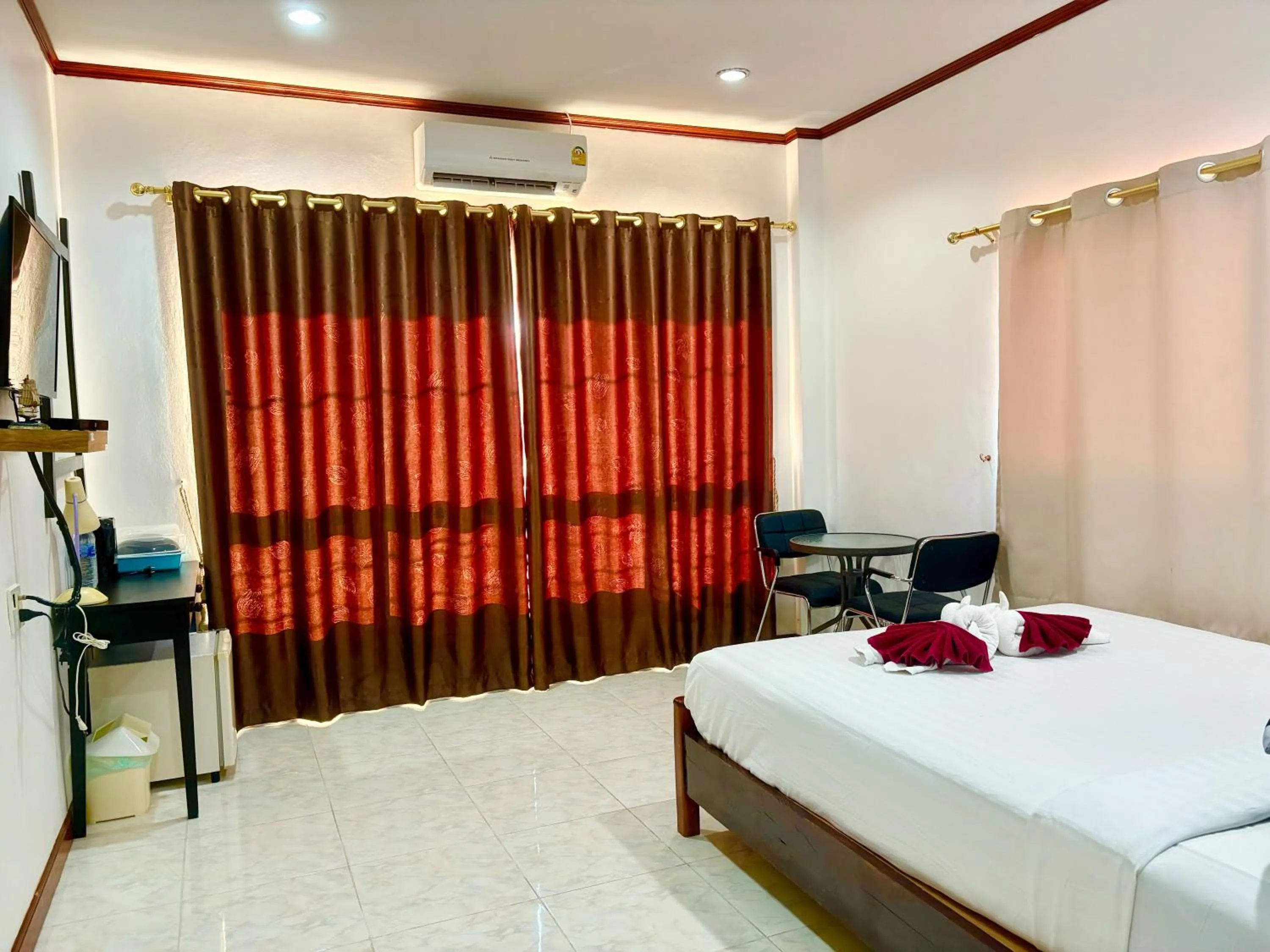 Area and facilities, Bed in Lanta Grand House
