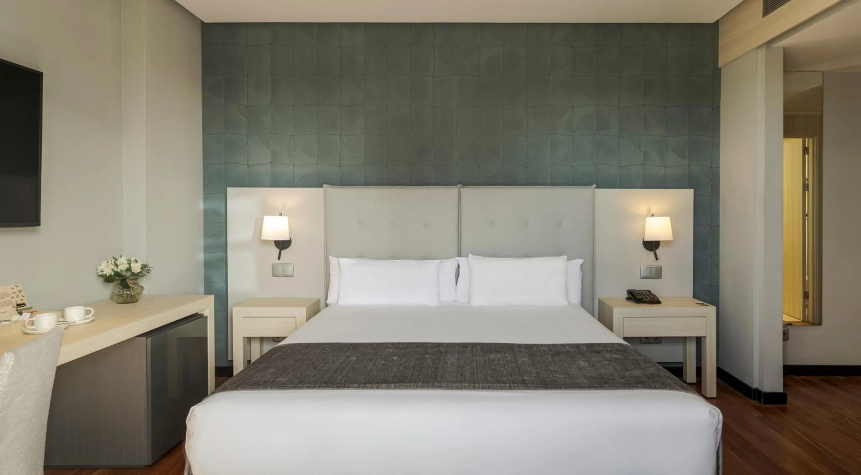 Bedroom, Bed in Ilunion Pio XII