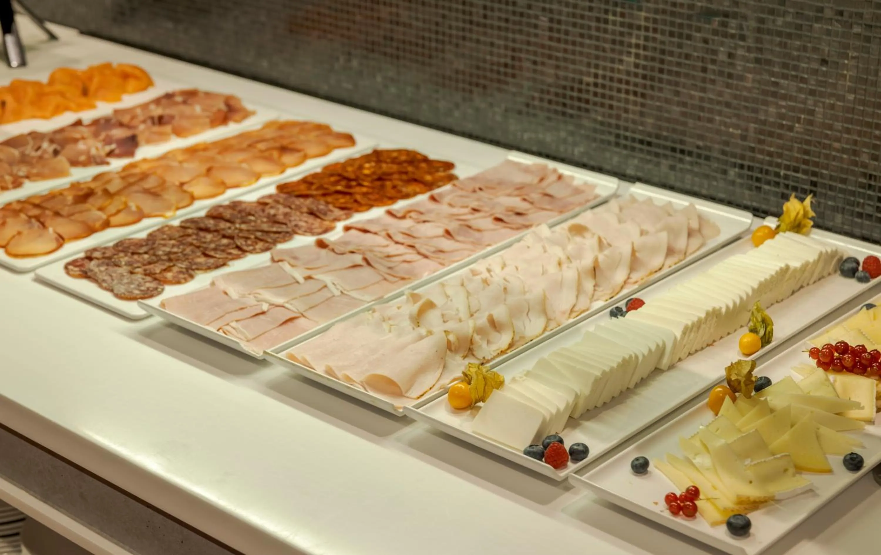 Buffet breakfast in Ilunion Pio XII