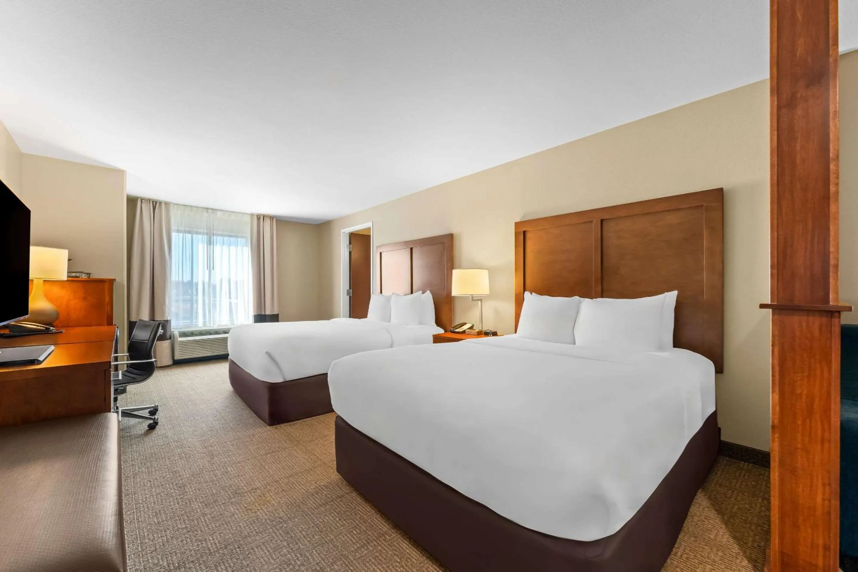 Bedroom, Bed in Comfort Inn & Suites Avera Southwest