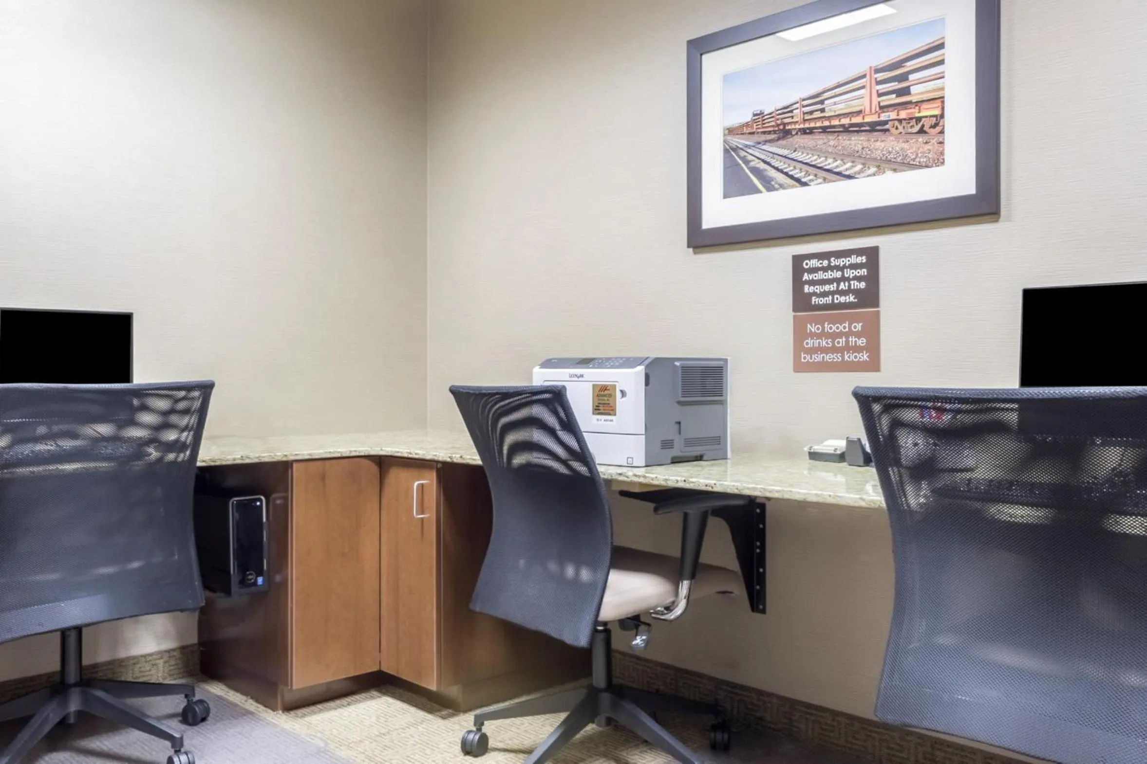 Business facilities in Comfort Inn & Suites Avera Southwest