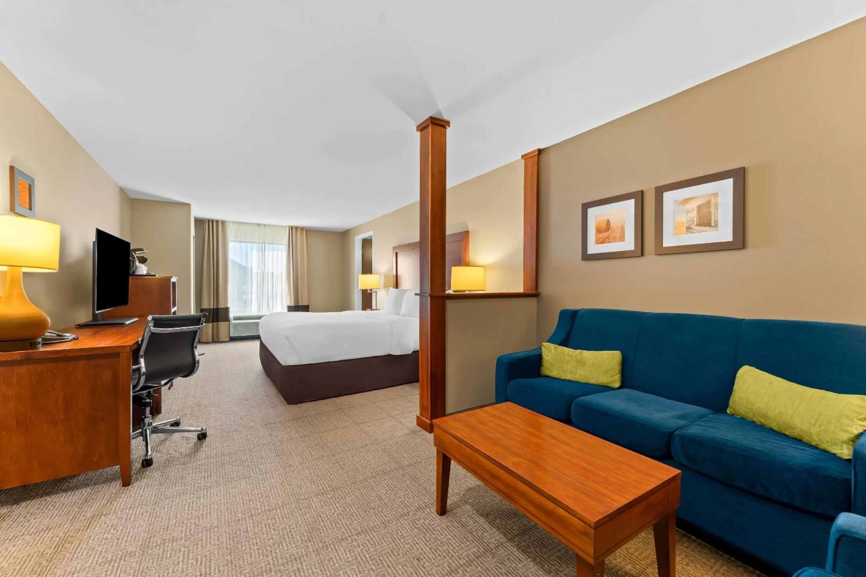 Bedroom, Bed in Comfort Inn & Suites Avera Southwest