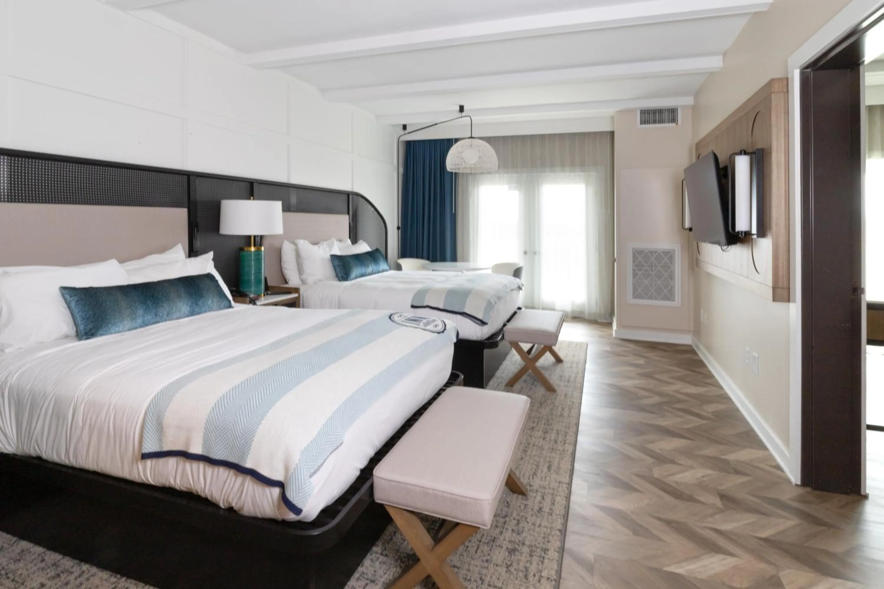 Bedroom, Bed in The Inn at Harbor Shores