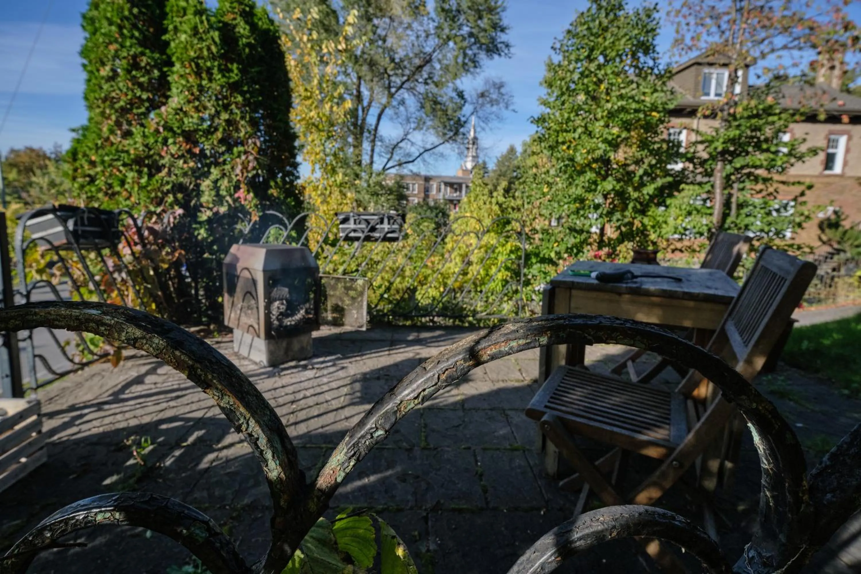 Patio in BALCON BLANC - Auberge à Chicoutimi, Saguenay