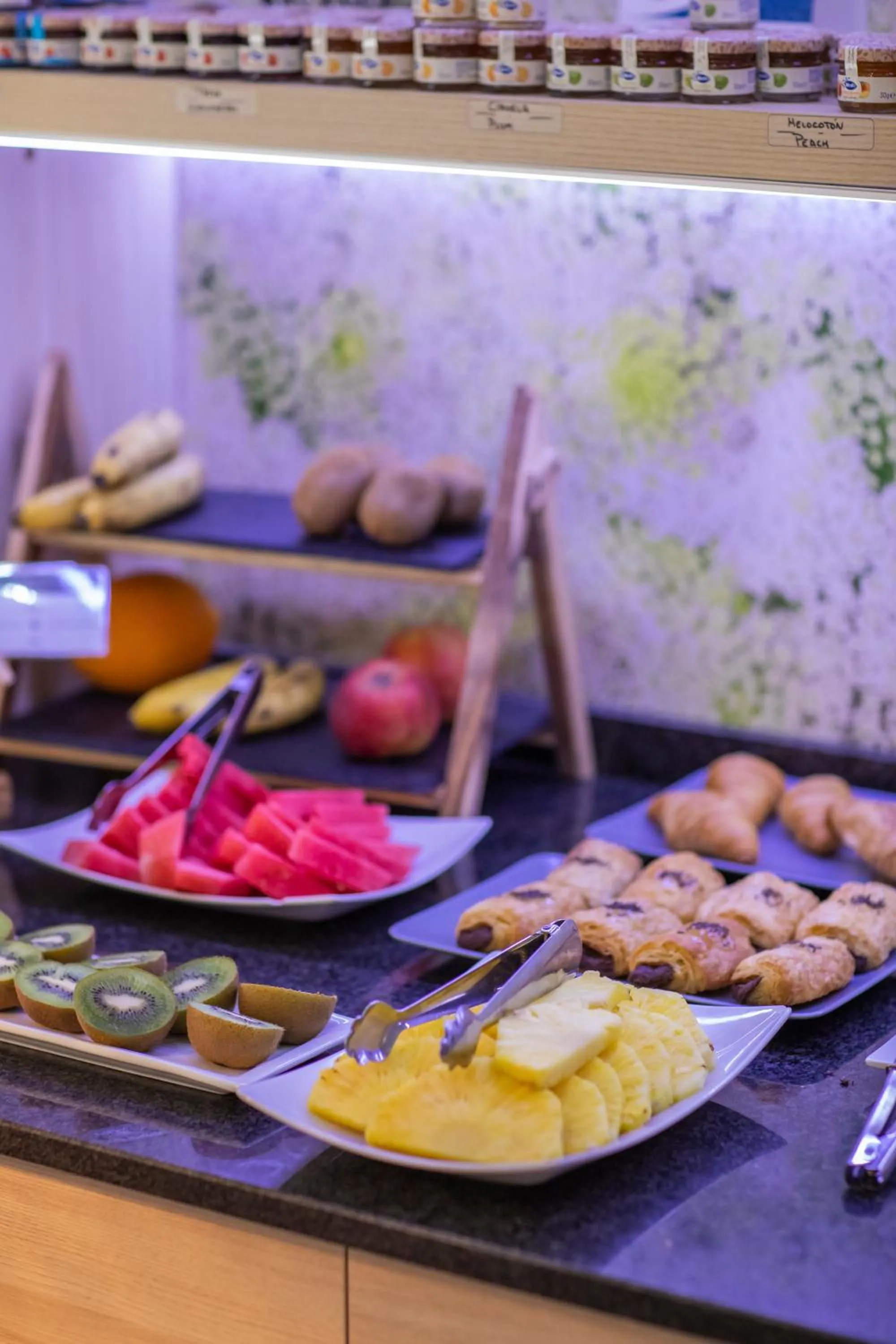 Buffet breakfast in Soho Boutique Bahía Málaga