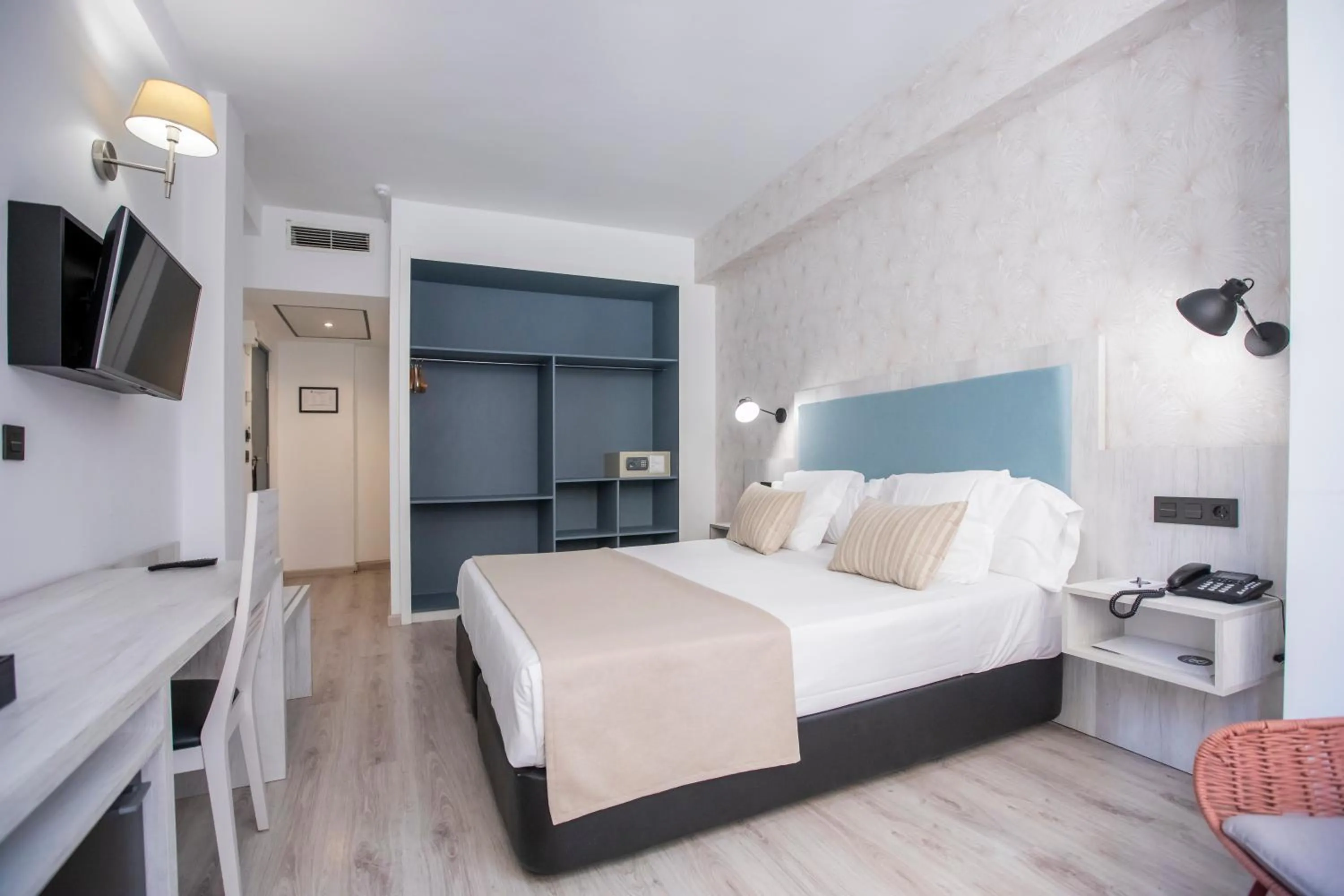 Bed in Soho Boutique Bahía Málaga