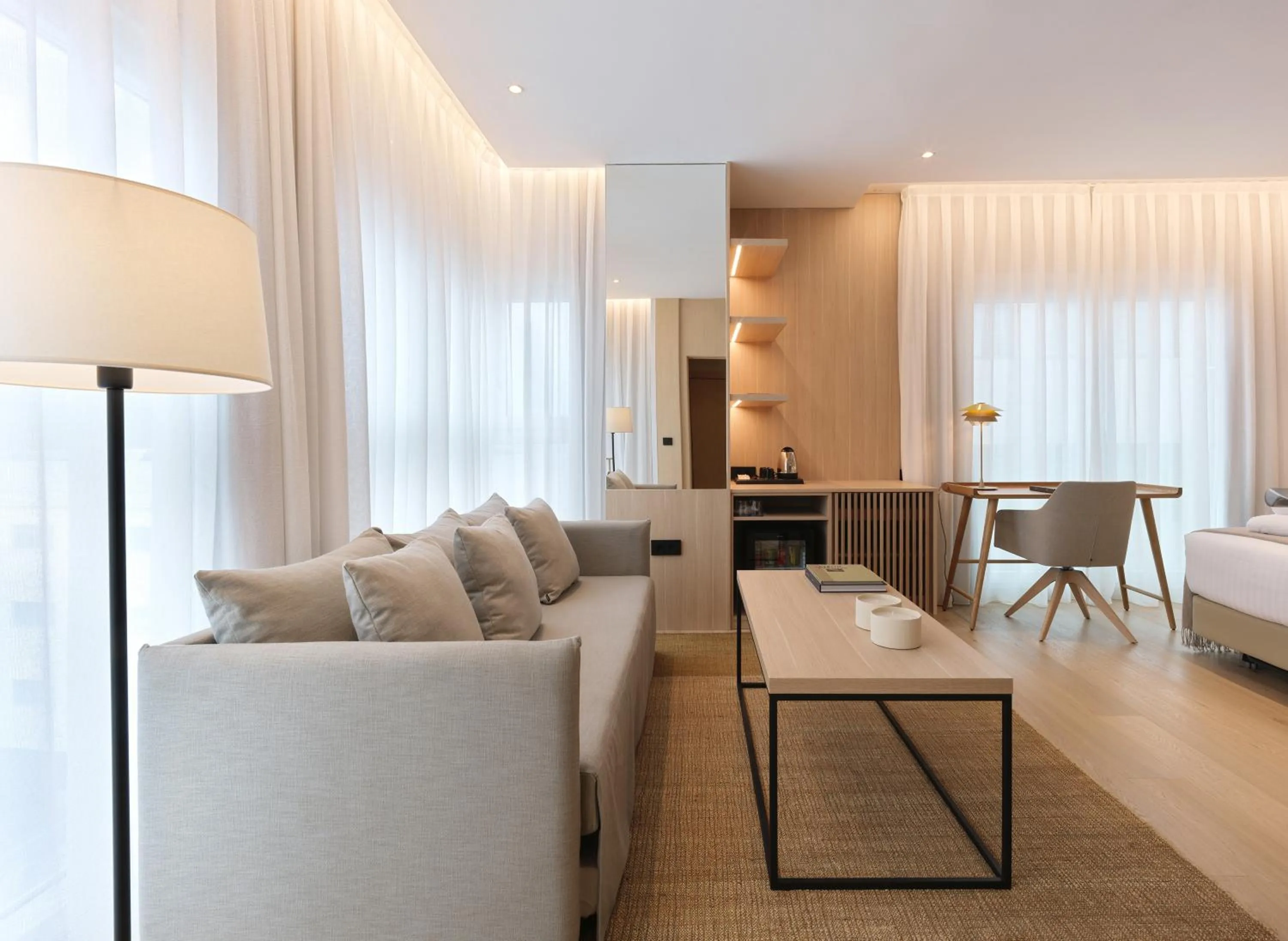 Photo of the whole room in Zenit Coruña