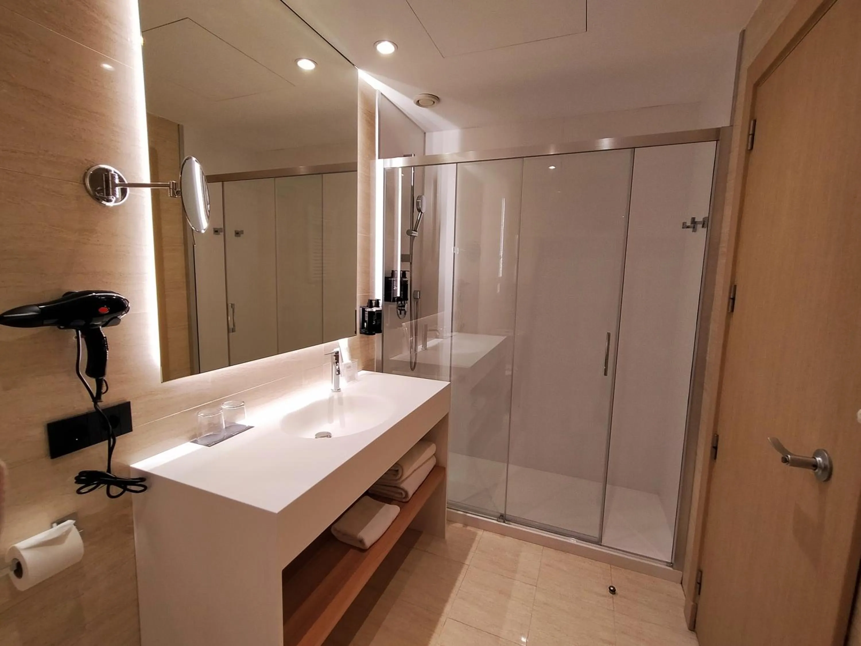 Shower in Zenit Coruña