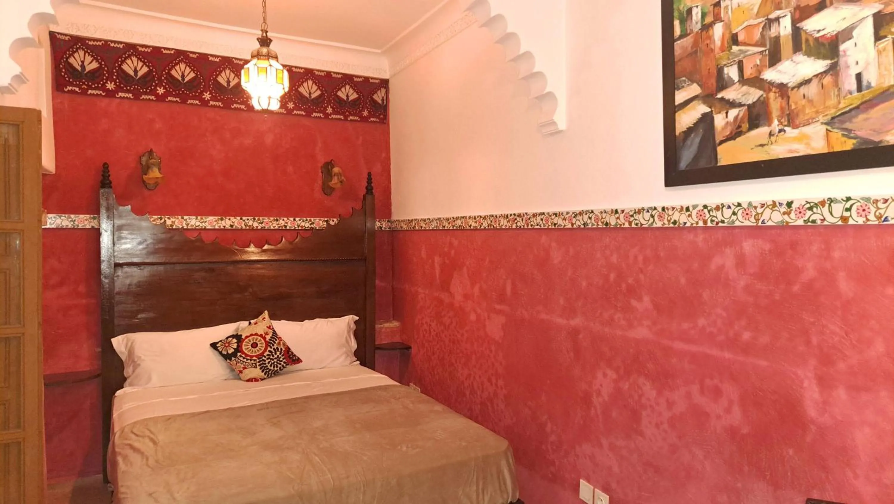 Bed in RIAD DAR En-Nawat