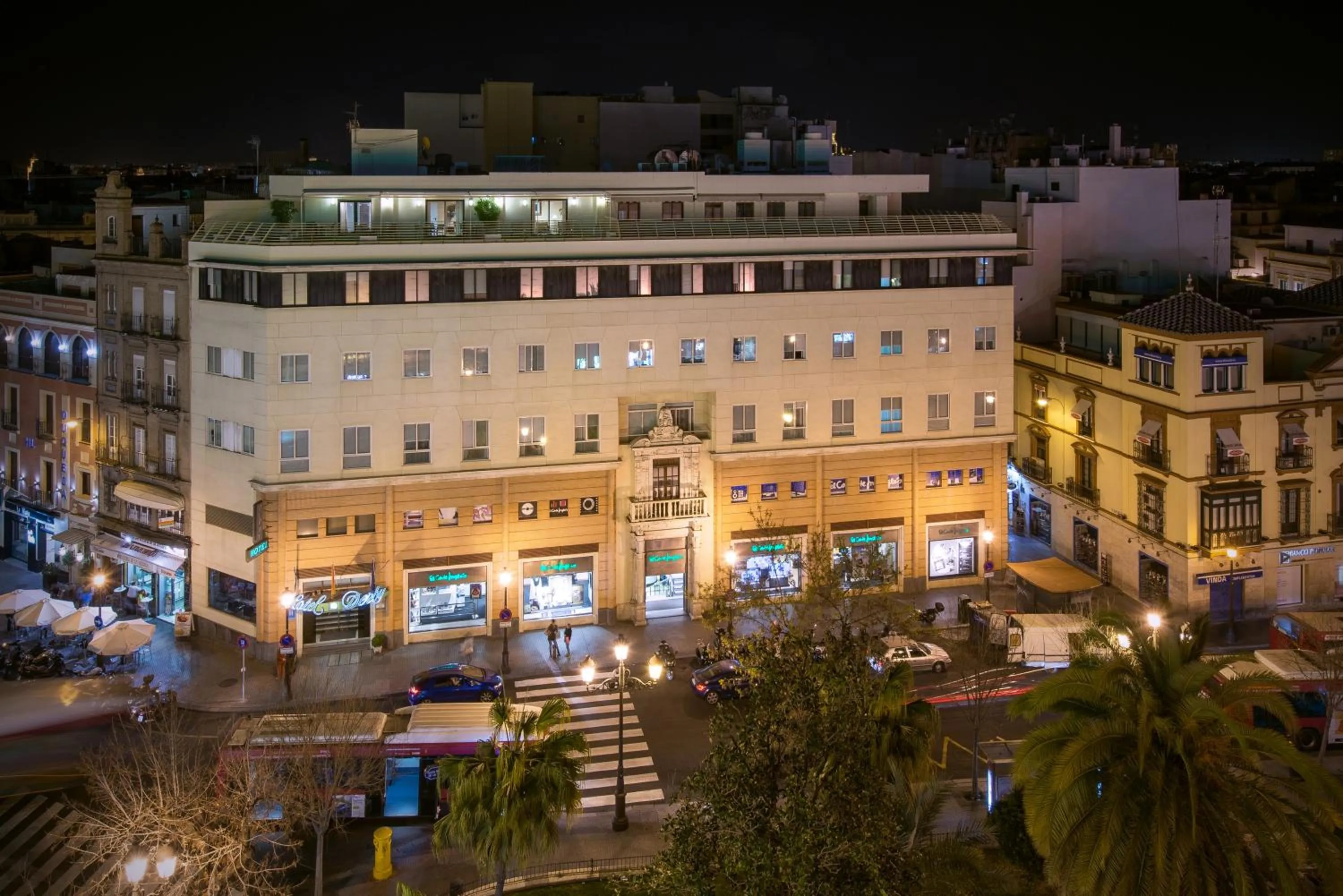 Facade/entrance in Hotel Derby Sevilla