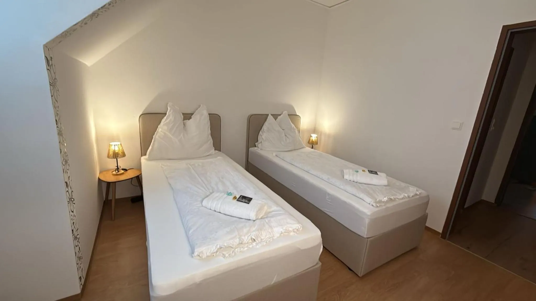 Deluxe Twin Room - single occupancy in Frühstückspension Elena Nicoleta Caltun