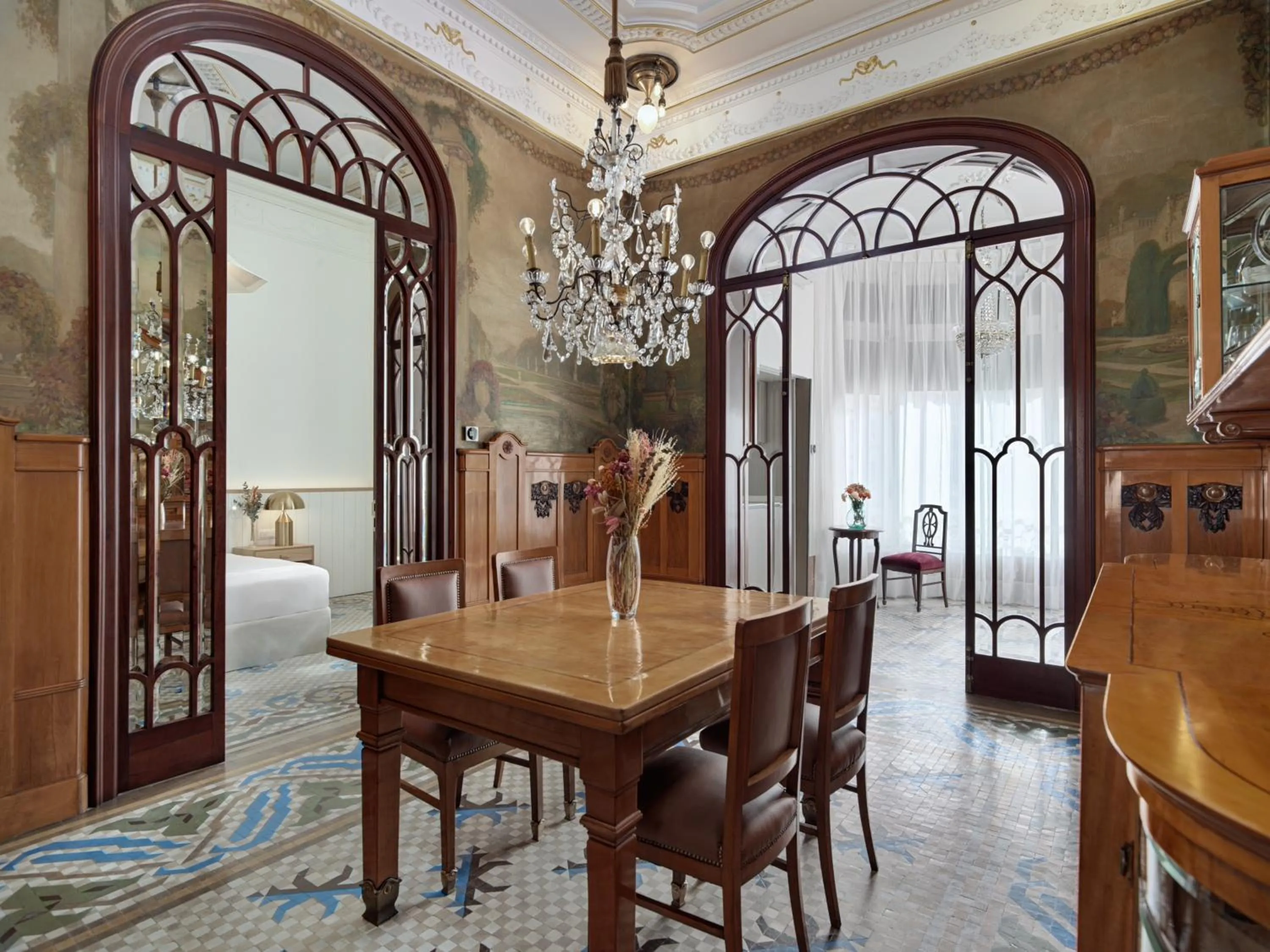 Dining area in Boutique Hotel H10 Catalunya Plaza