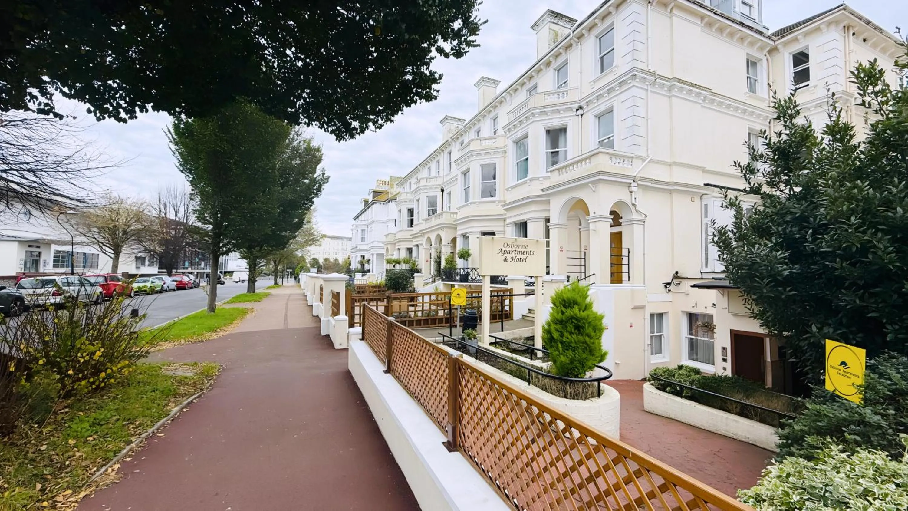 Quiet street view in Osborne Aparthotel